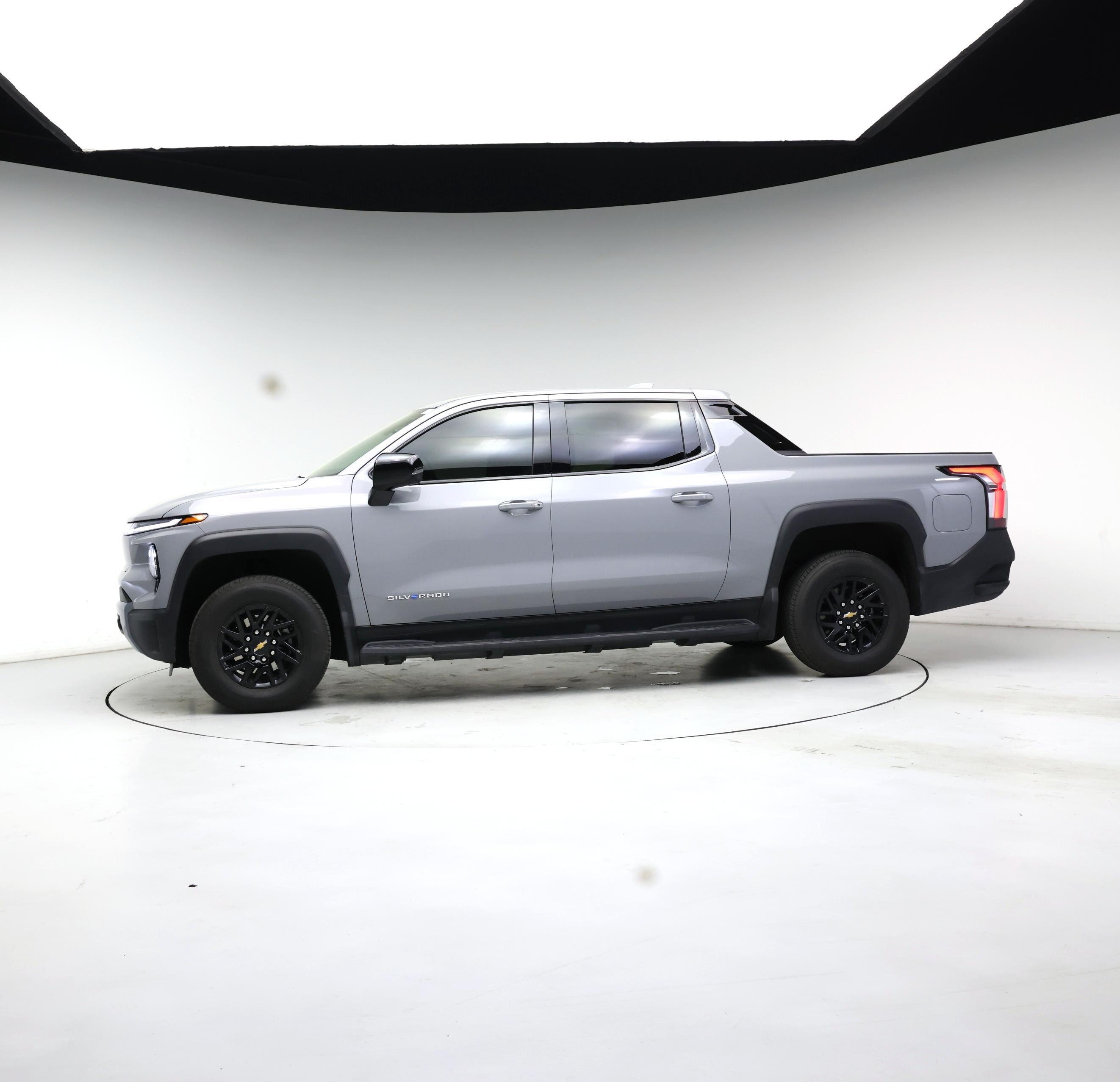 Thumbnail: 2025 Chevrolet Silverado EV - 3