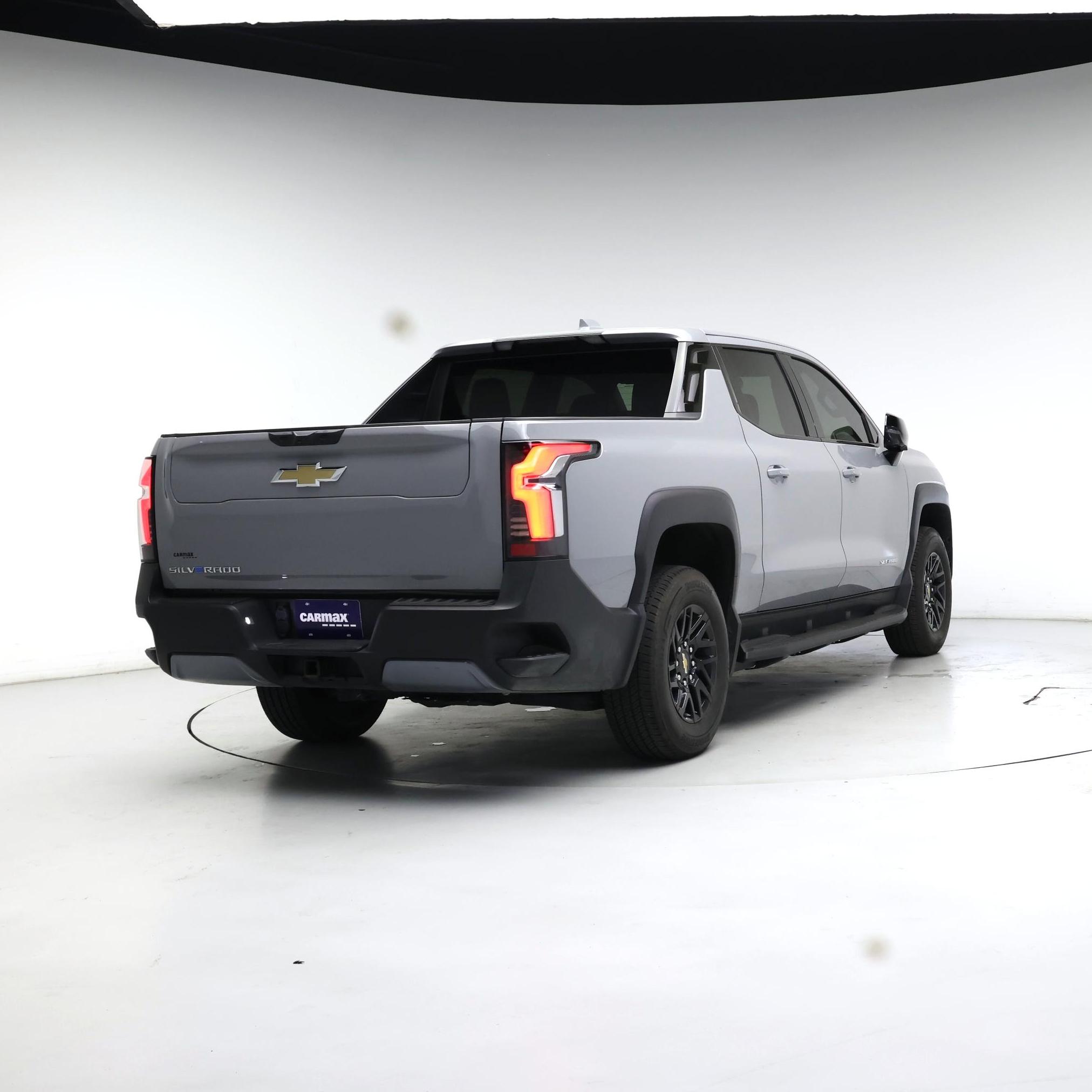 Thumbnail: 2025 Chevrolet Silverado EV - 8