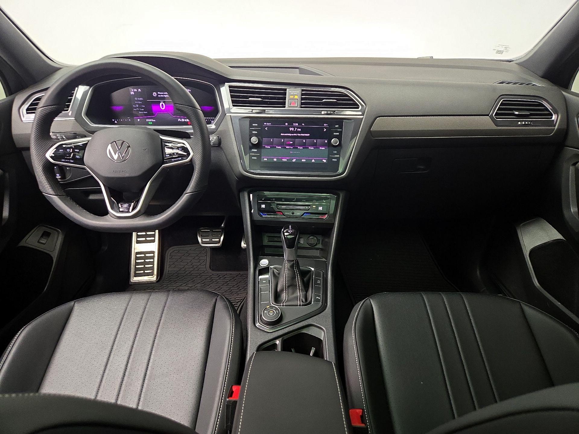 Thumbnail: 2024 Volkswagen Tiguan - 9
