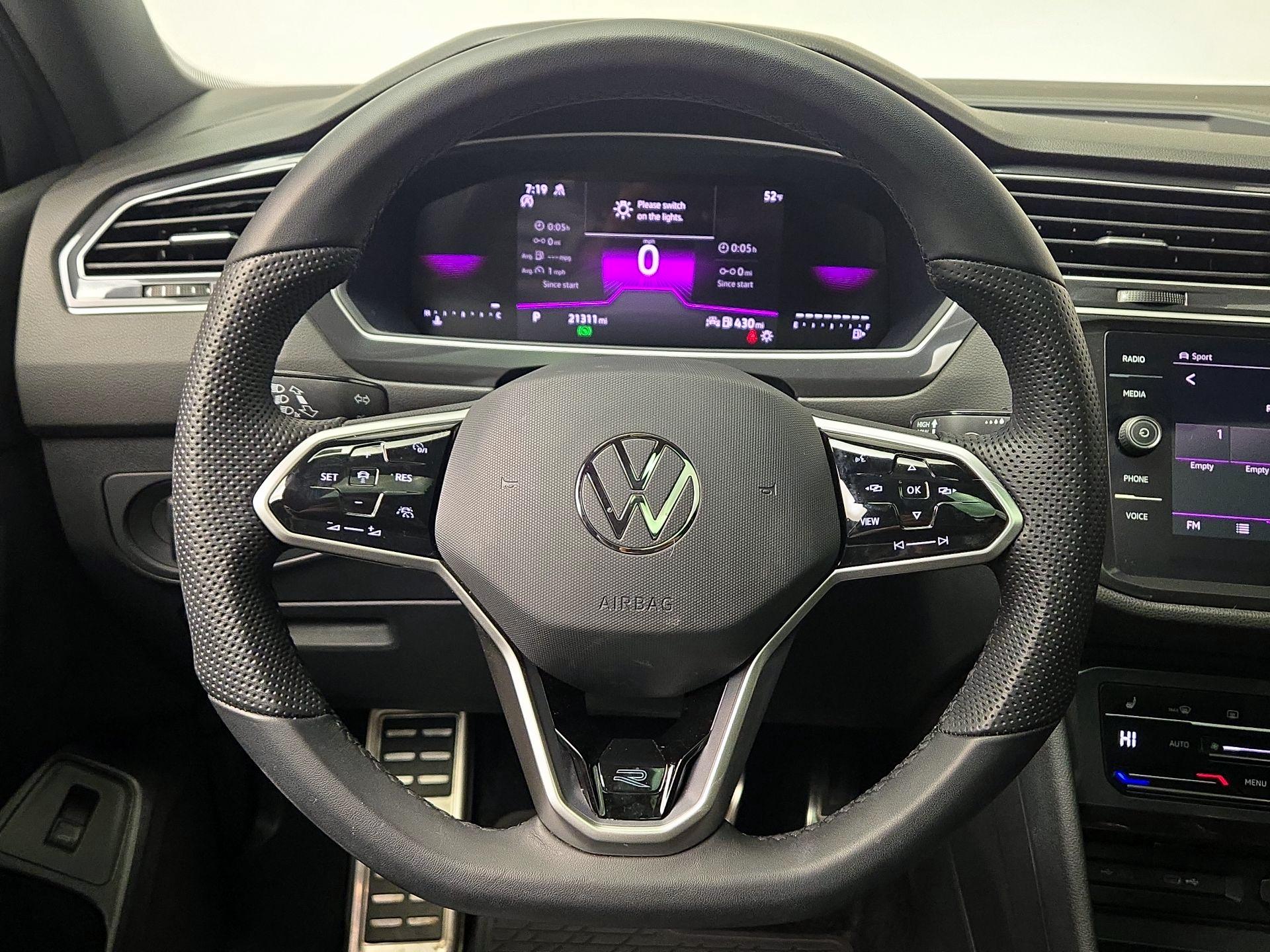 Thumbnail: 2024 Volkswagen Tiguan - 10