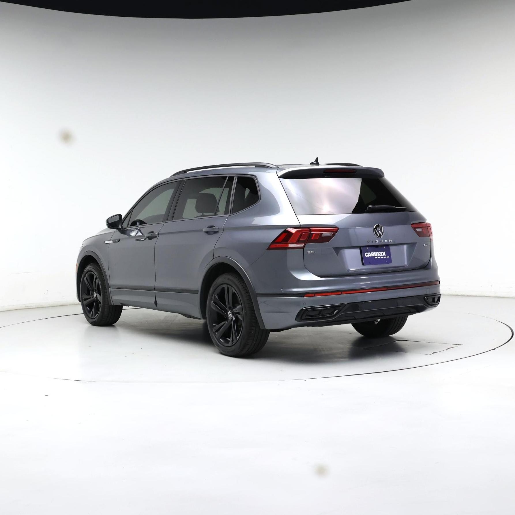 Thumbnail: 2024 Volkswagen Tiguan - 2