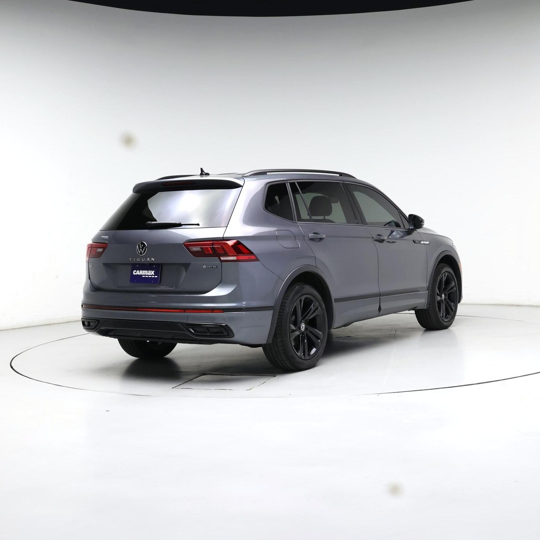 Thumbnail: 2024 Volkswagen Tiguan - 8