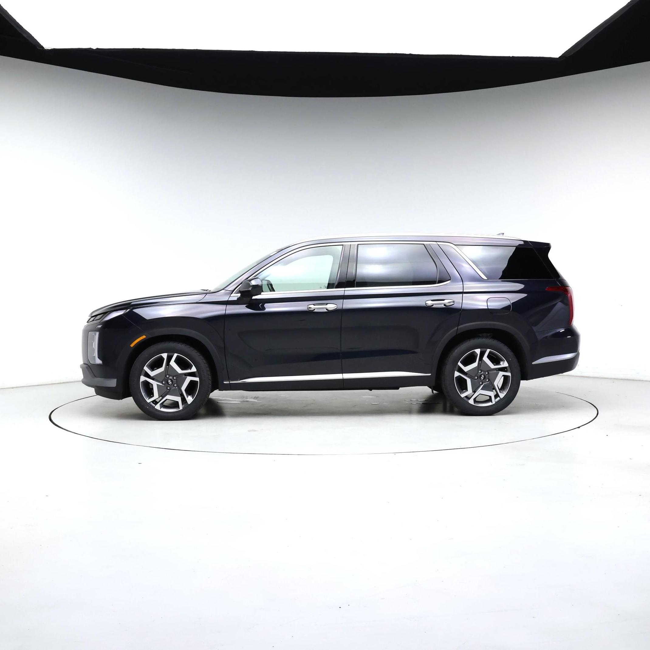 Thumbnail: 2023 Hyundai Palisade - 3
