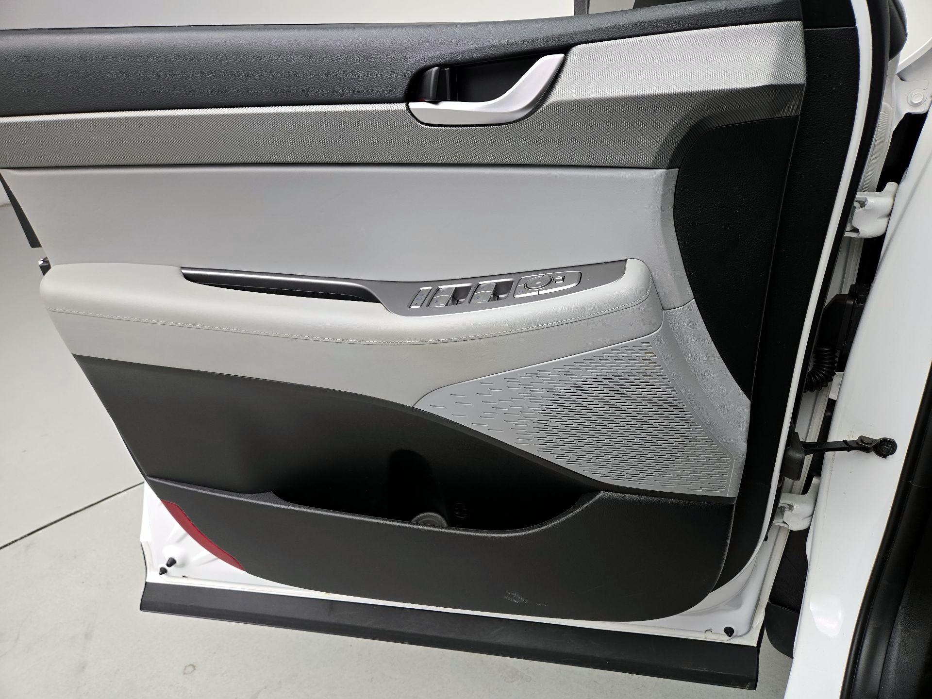 Thumbnail: 2023 Hyundai Palisade - 12