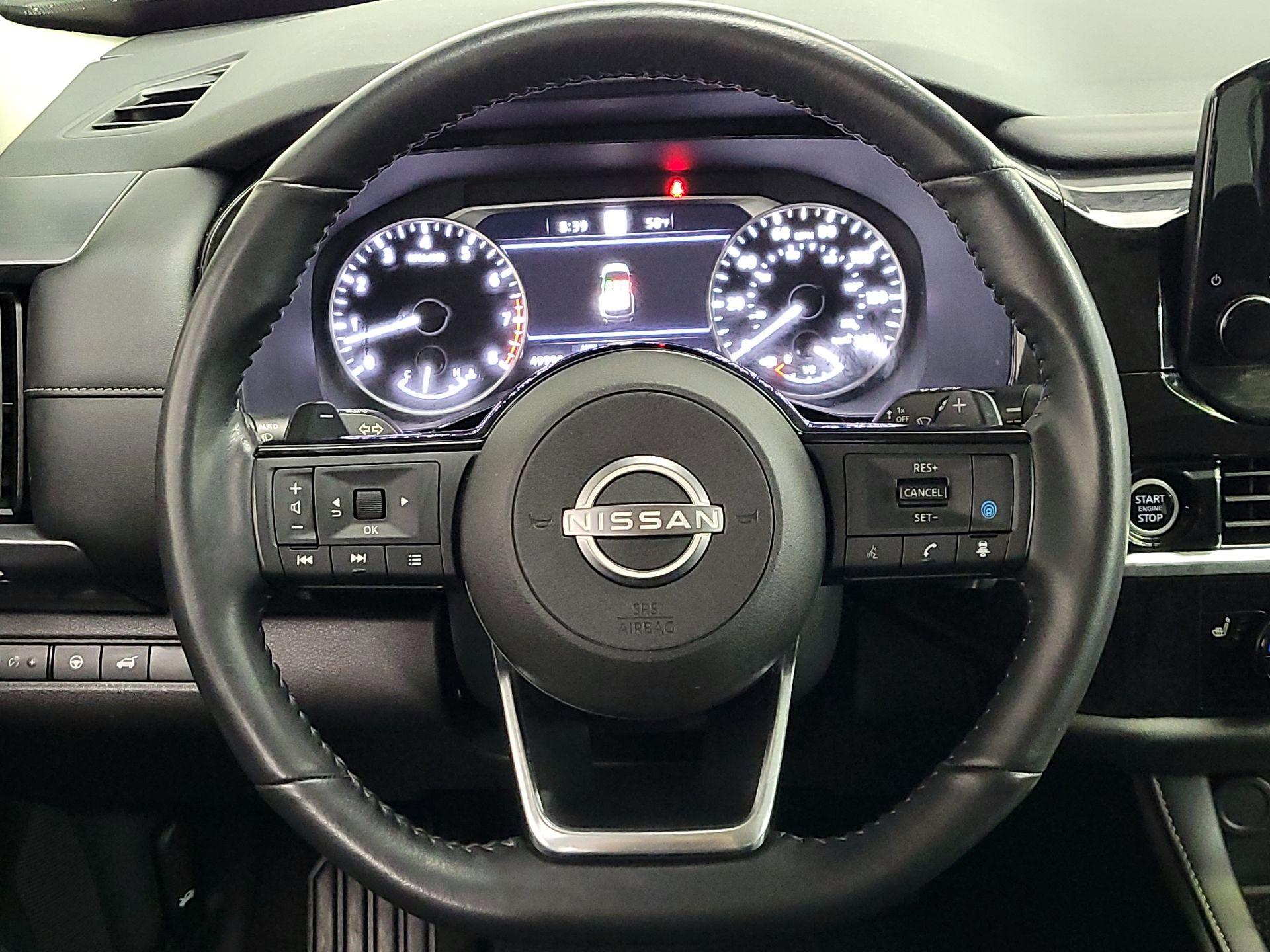 Thumbnail: 2023 Nissan Pathfinder - 10