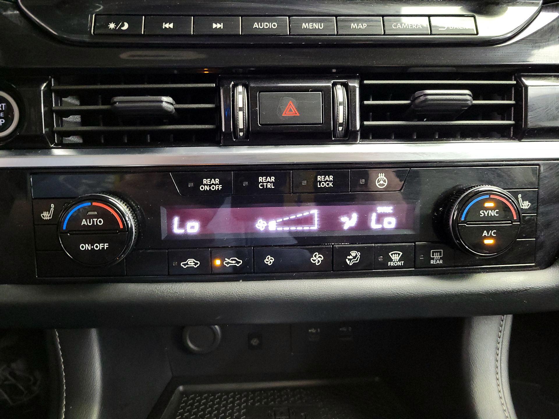 Thumbnail: 2023 Nissan Pathfinder - 17