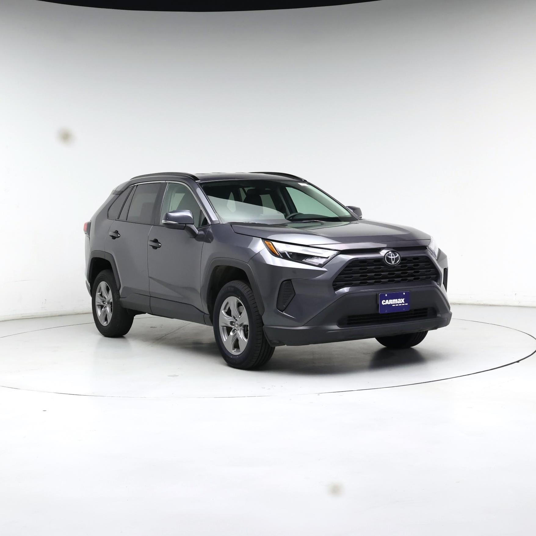 2024 Toyota RAV4 XLE FWD