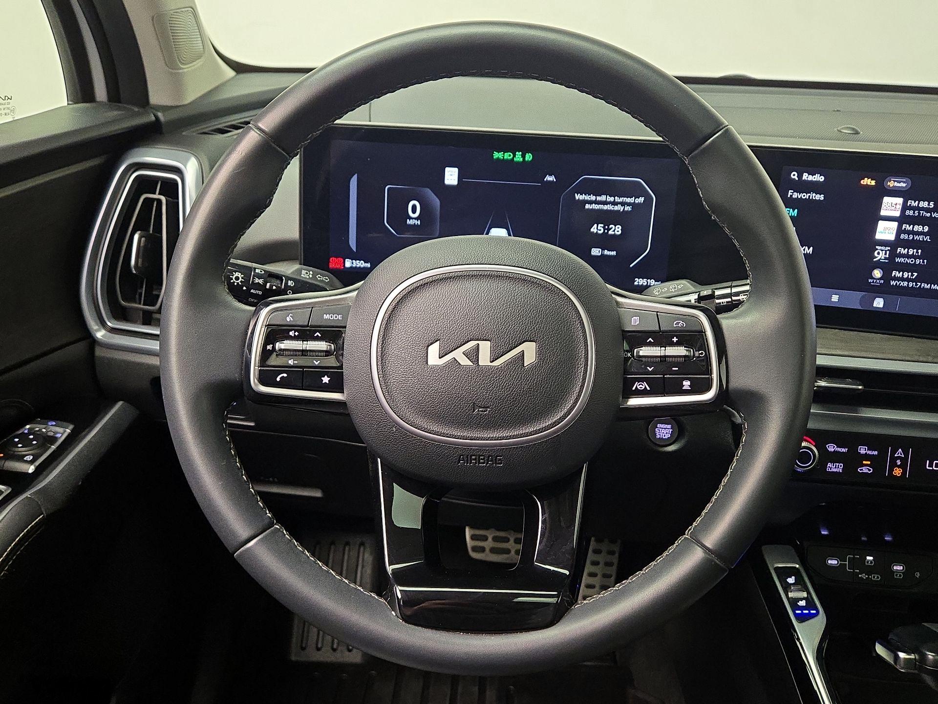 Thumbnail: 2025 Kia Sorento - 10