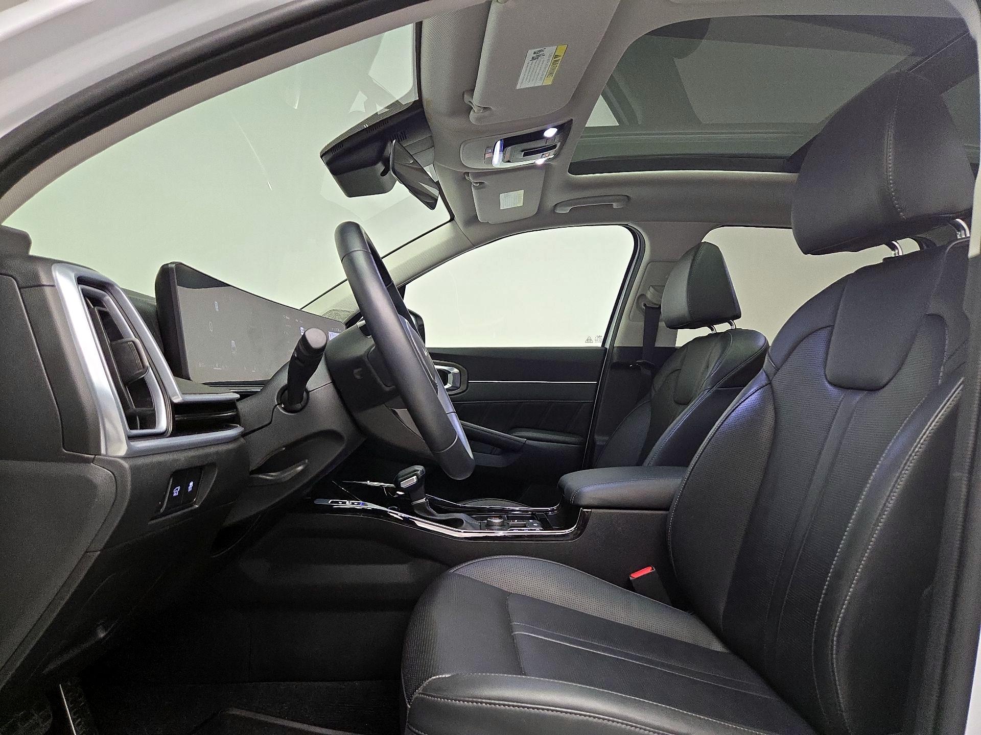 Thumbnail: 2025 Kia Sorento - 20