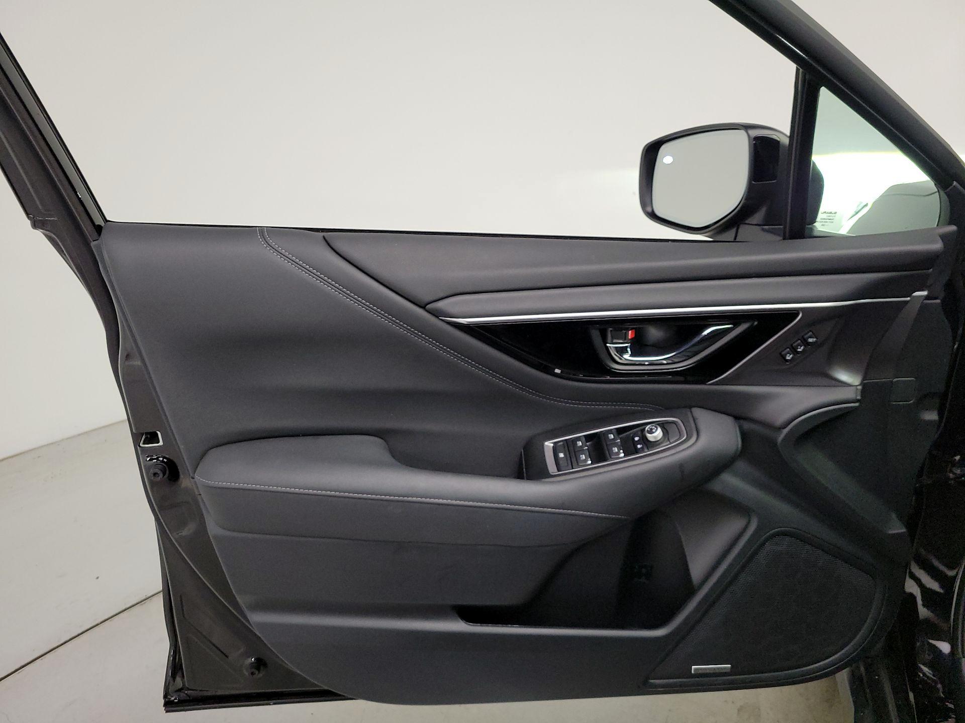 Thumbnail: 2025 Subaru Outback - 12