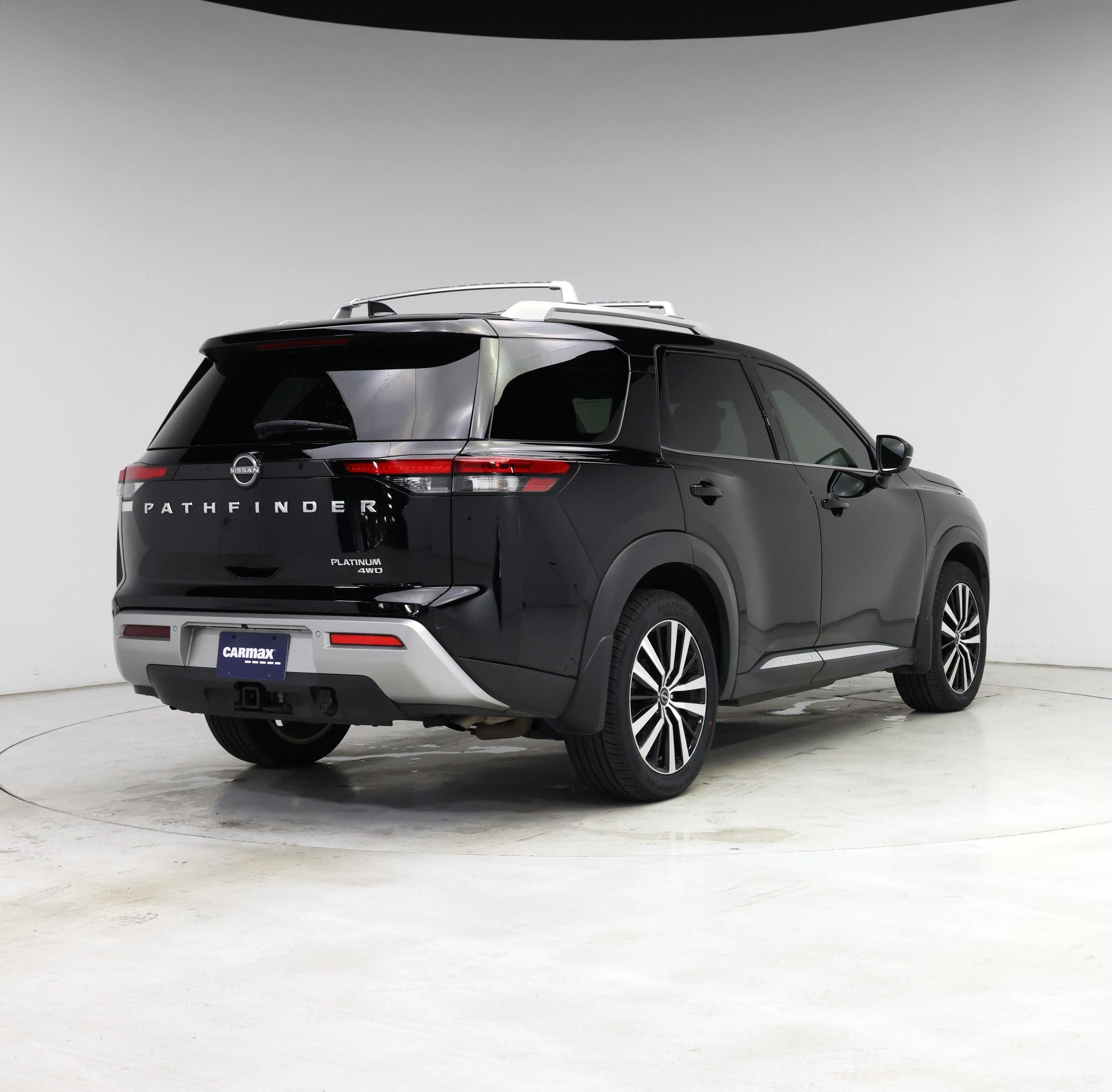 Thumbnail: 2024 Nissan Pathfinder - 8