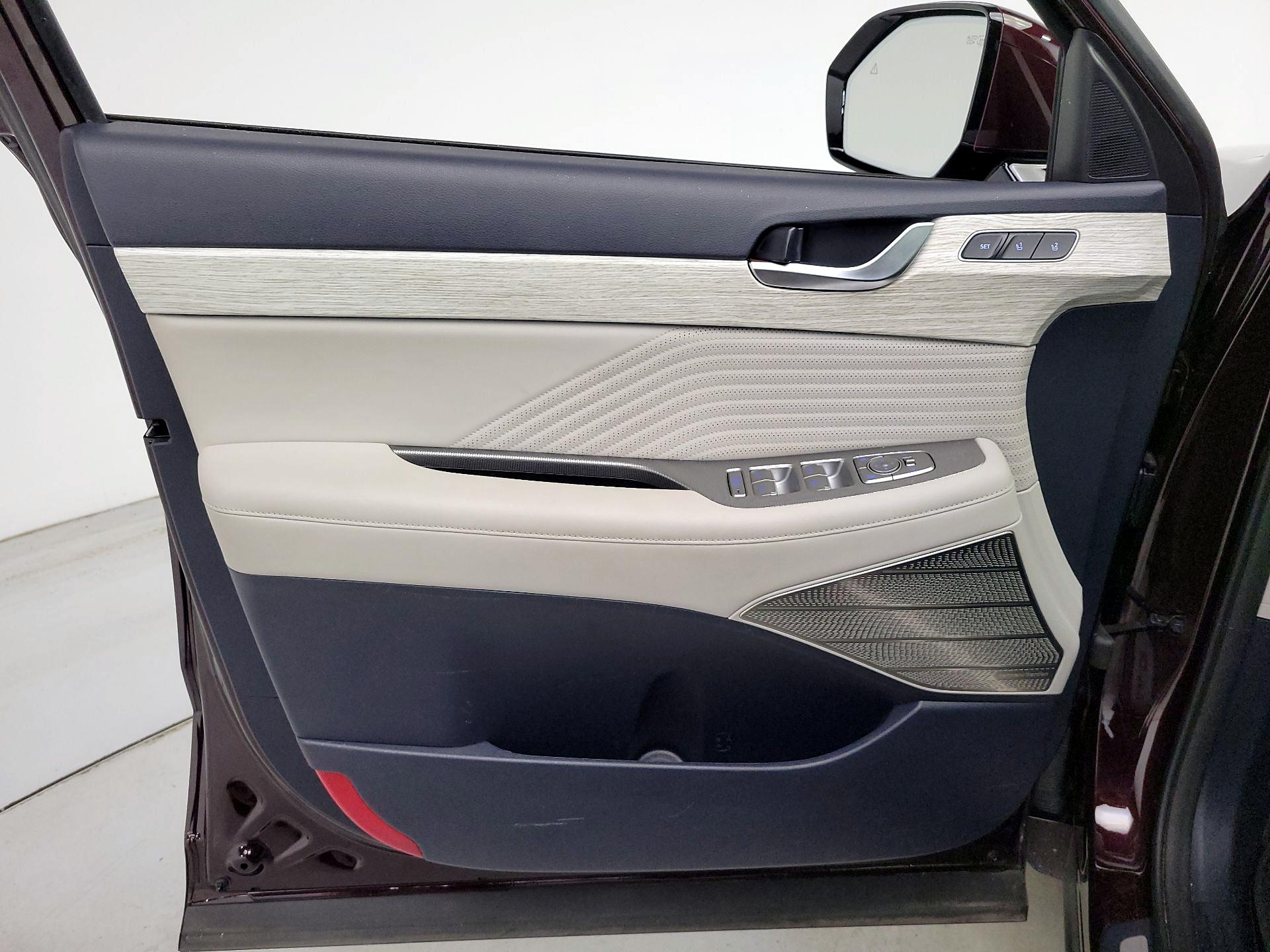 Thumbnail: 2023 Hyundai Palisade - 12
