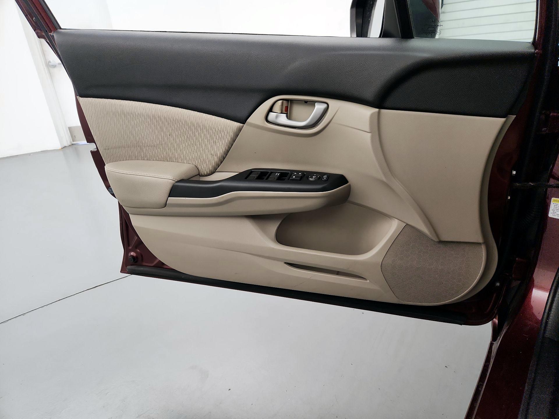 Thumbnail: 2014 Honda Civic - 12