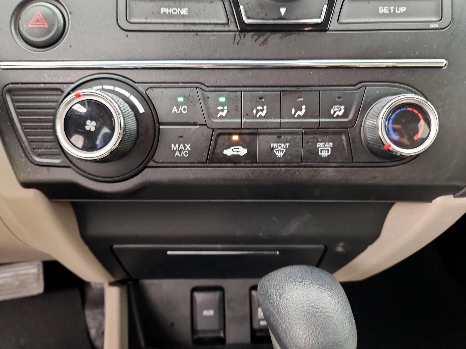 Thumbnail: 2014 Honda Civic - 16