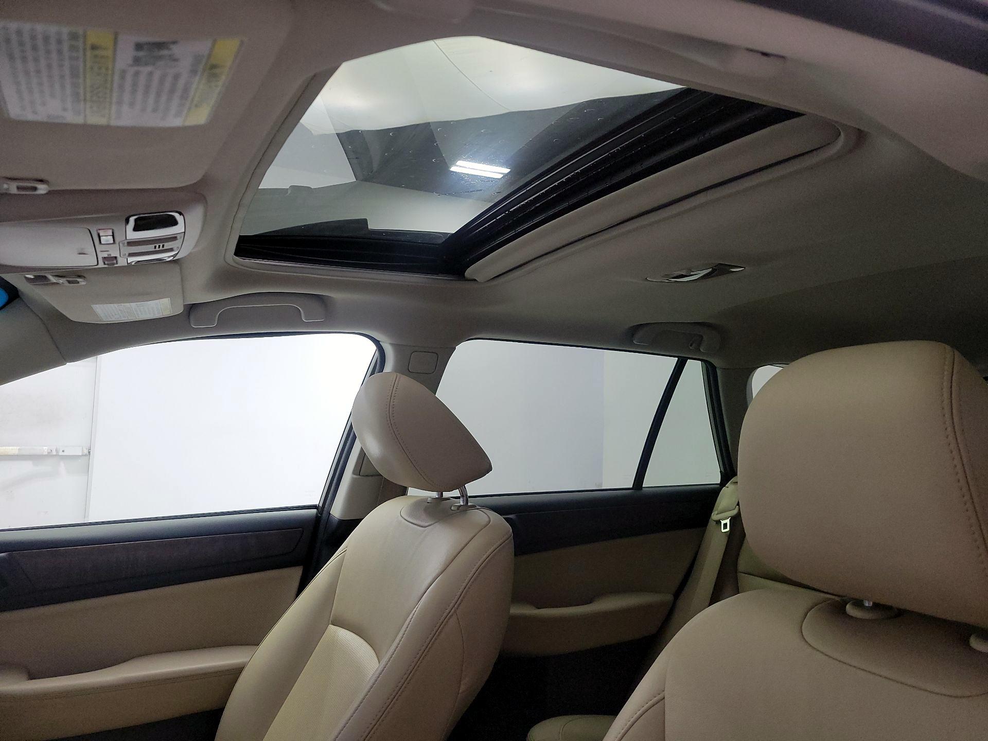 Thumbnail: 2016 Subaru Outback - 20