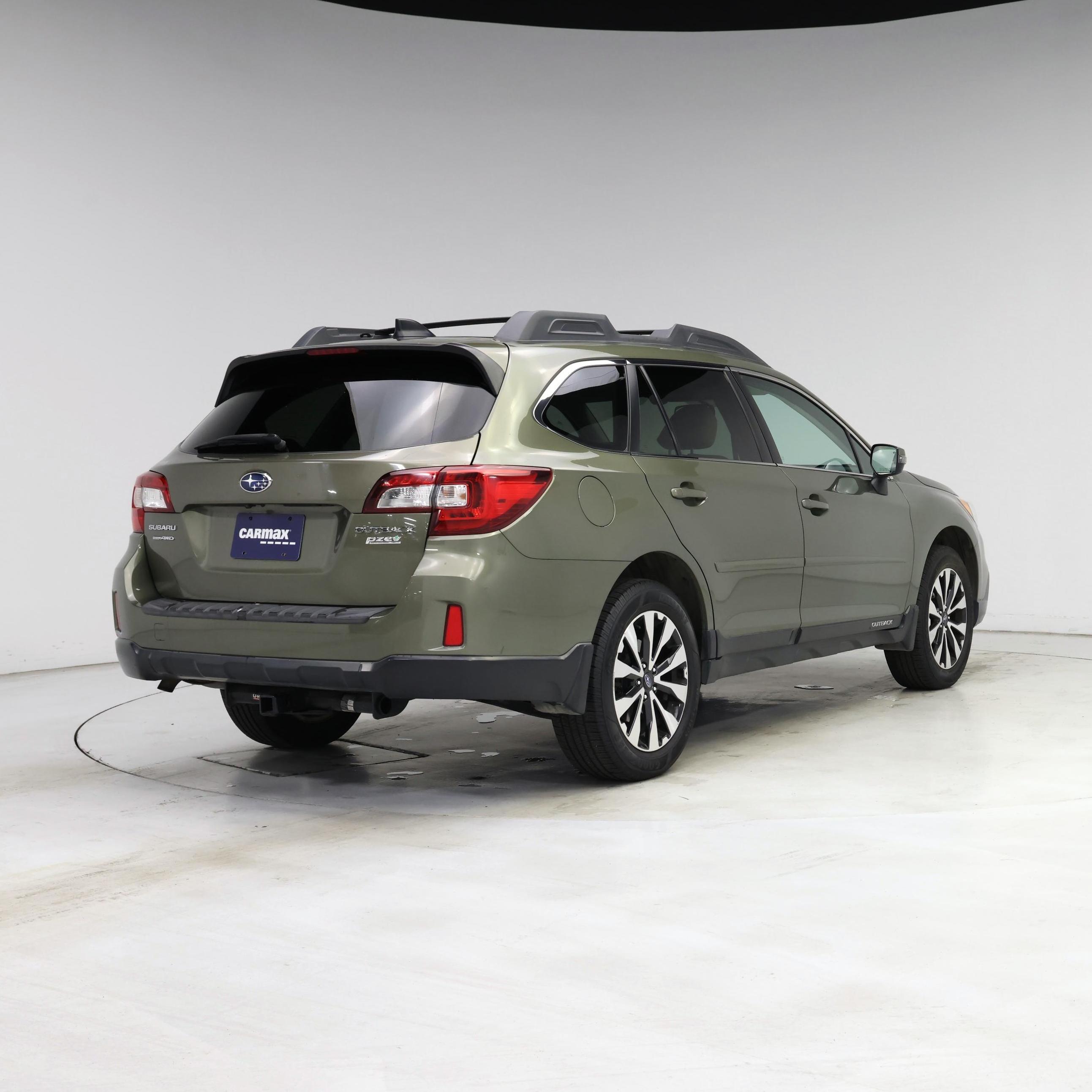 Thumbnail: 2016 Subaru Outback - 8