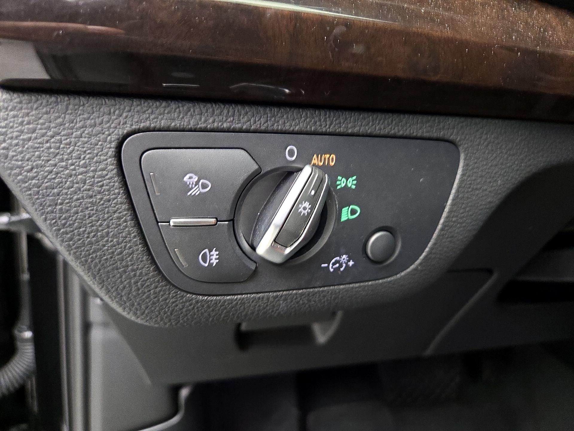 Thumbnail: 2018 Audi Q5 - 13