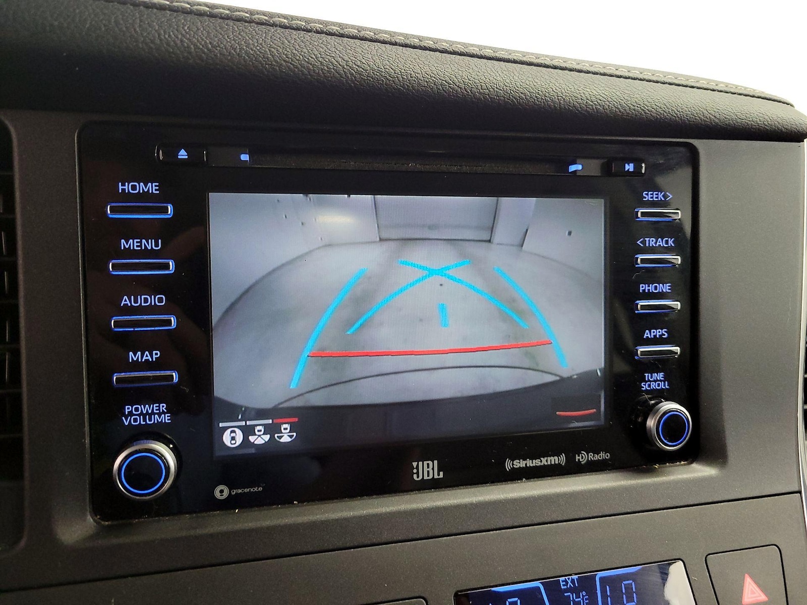 2019 Toyota Sienna Limited Premium - Photo 16