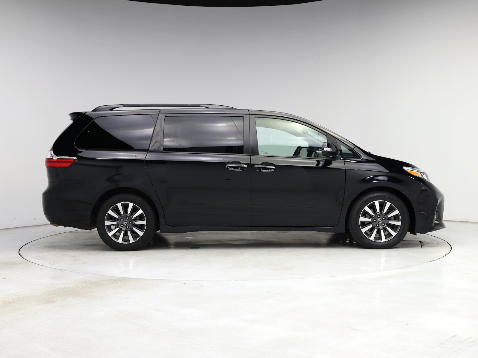 2019 Toyota Sienna Limited Premium - Photo 8