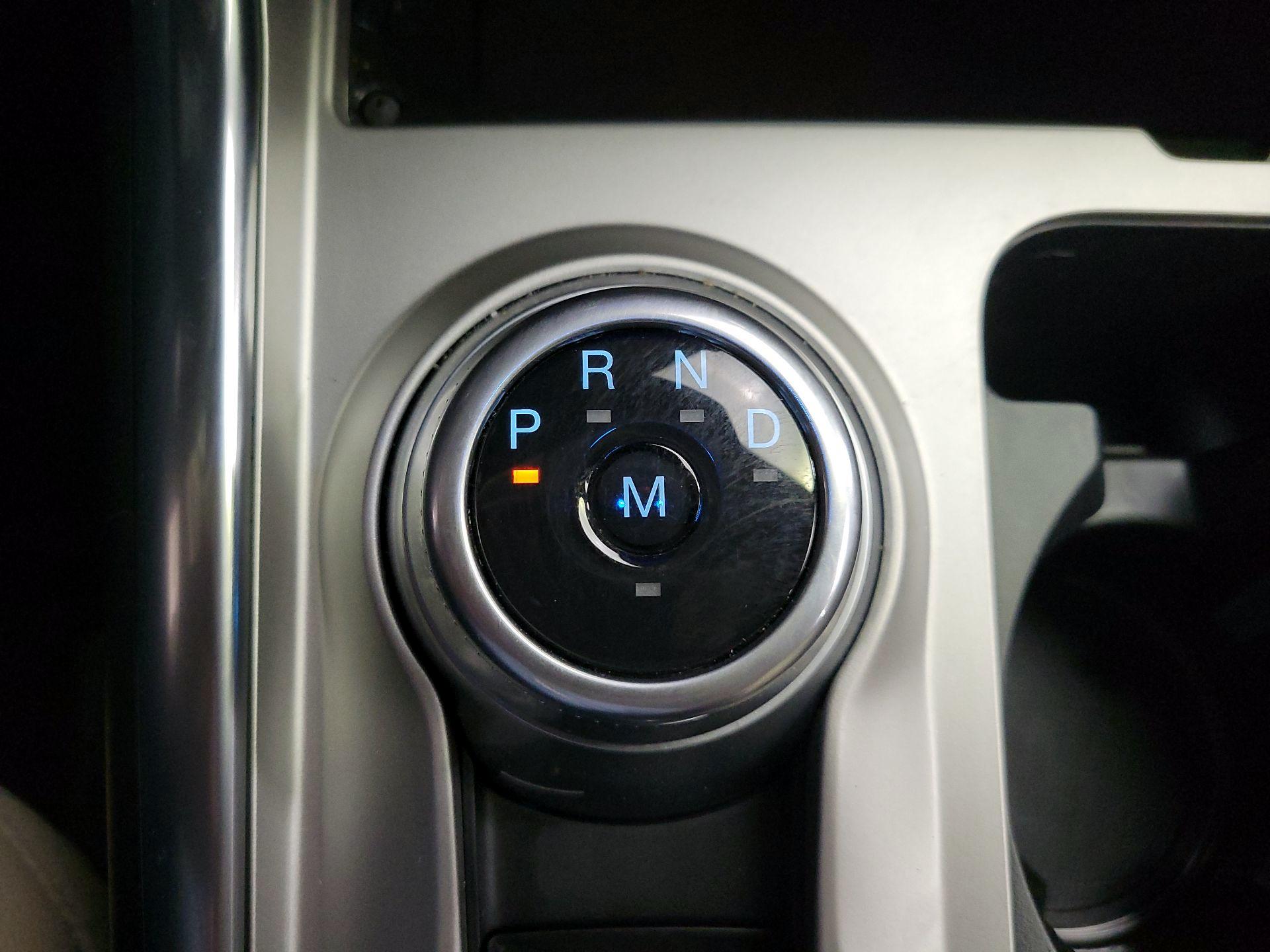 Thumbnail: 2021 Ford Explorer - 18