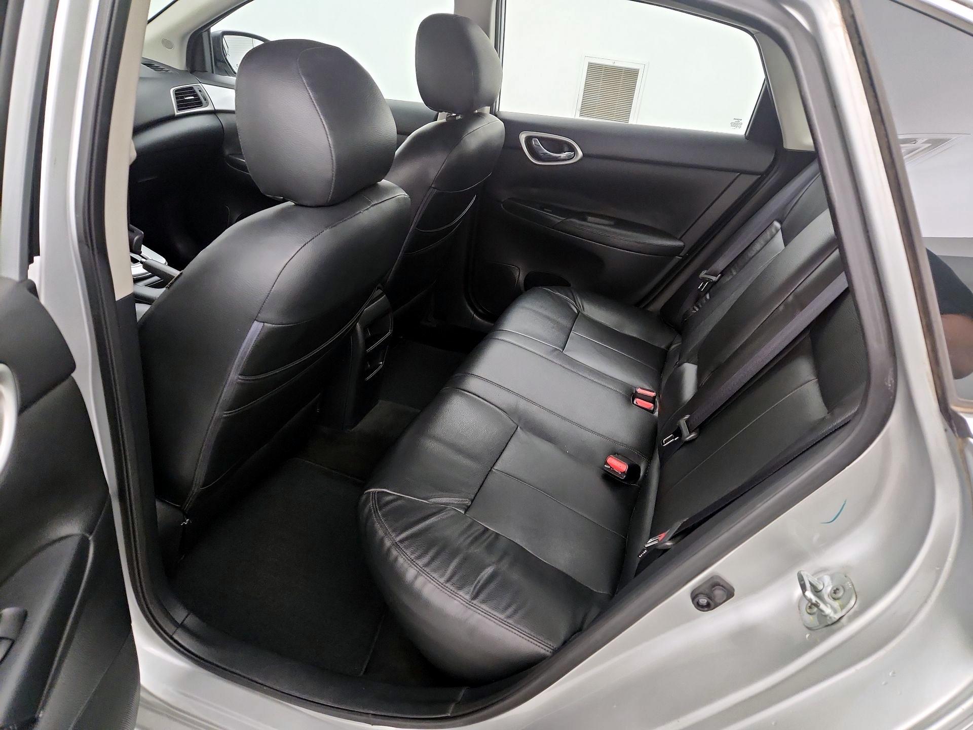 Thumbnail: 2014 Nissan Sentra - 17