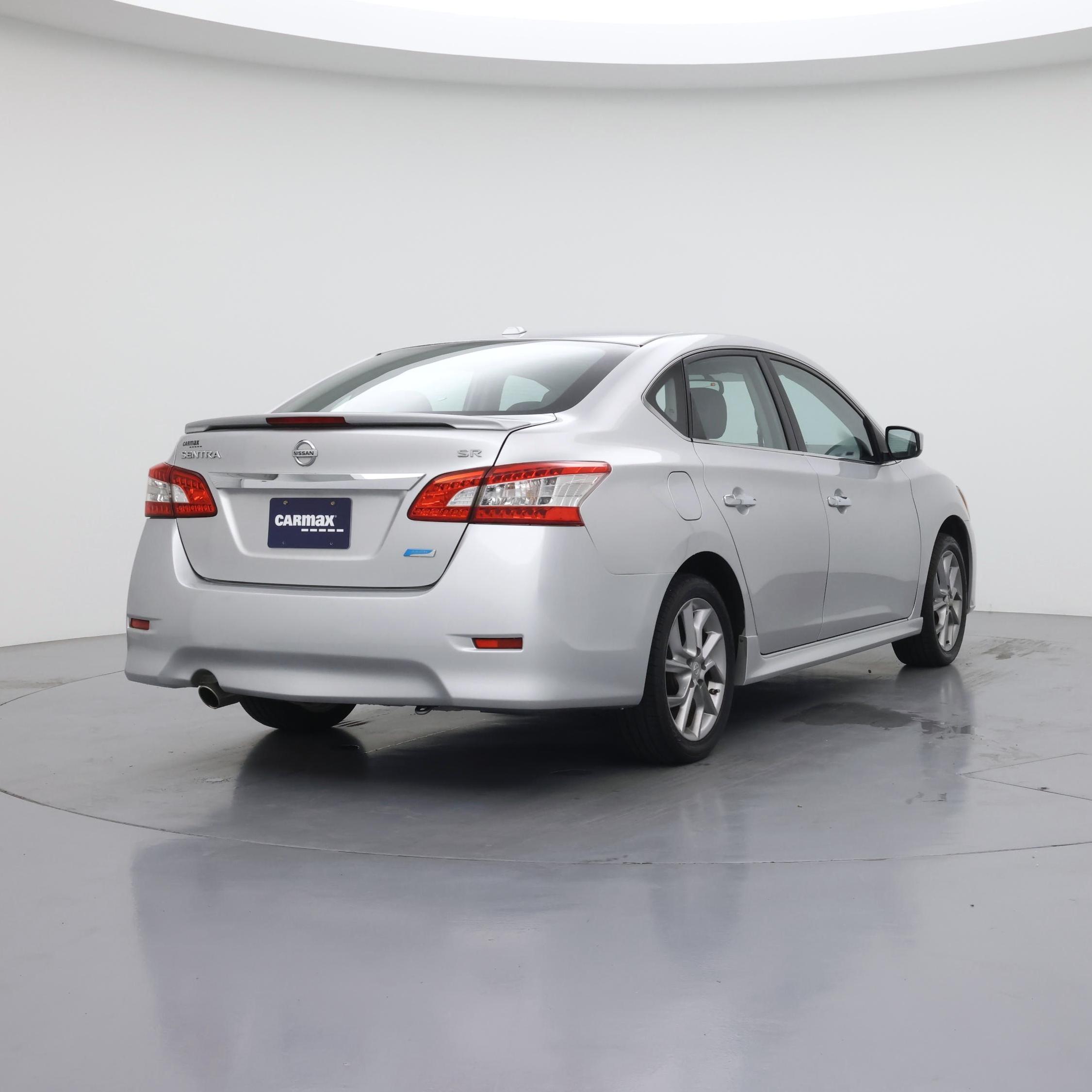 Thumbnail: 2014 Nissan Sentra - 8