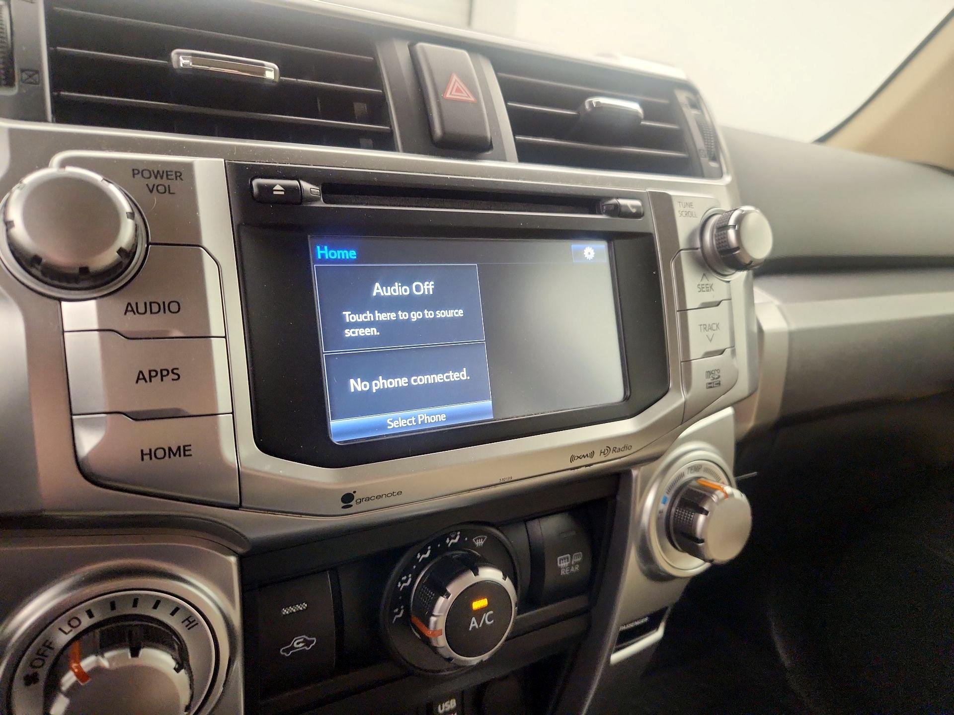 Thumbnail: 2016 Toyota 4Runner - 16
