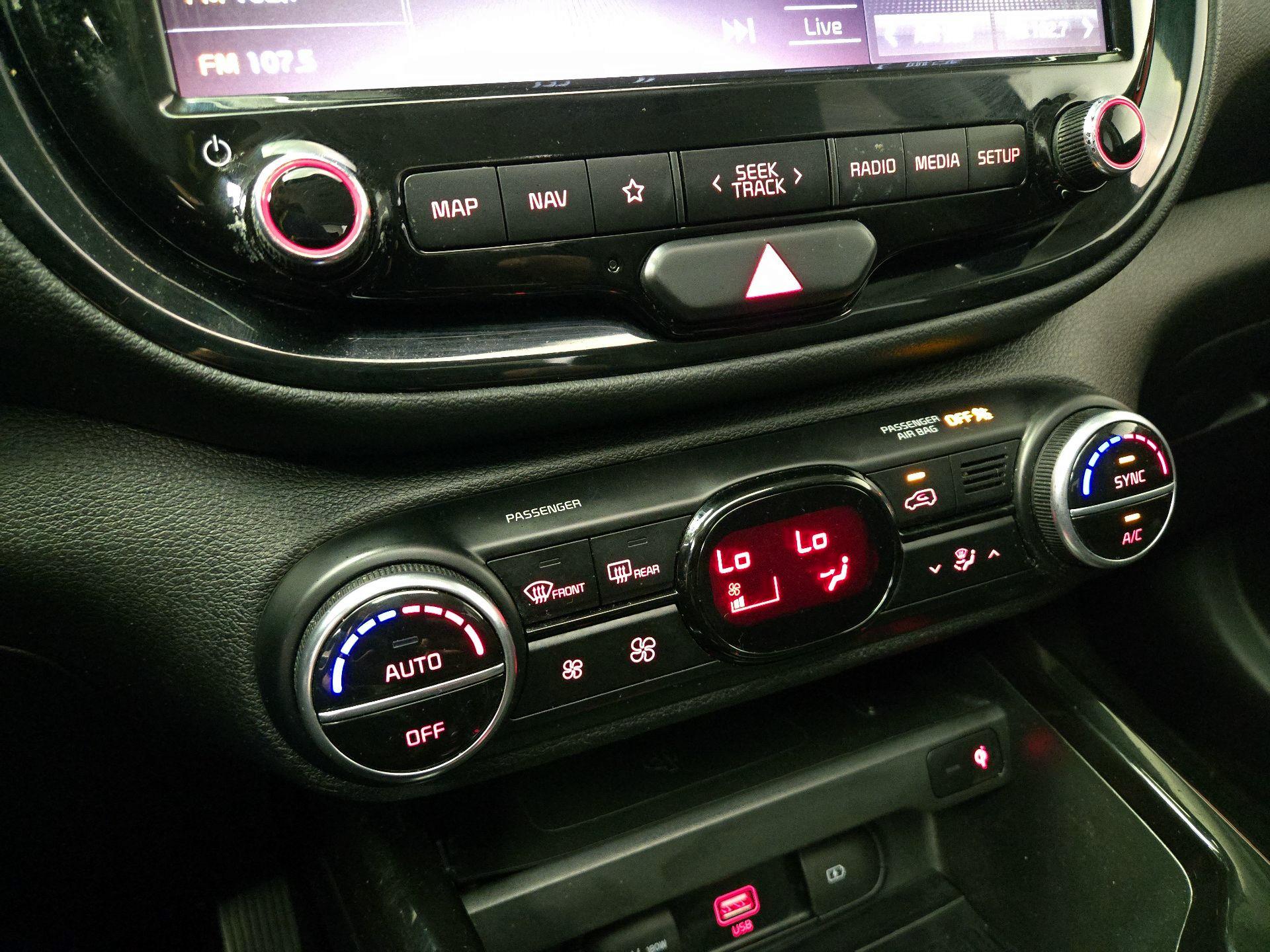 Thumbnail: 2020 Kia Soul - 17