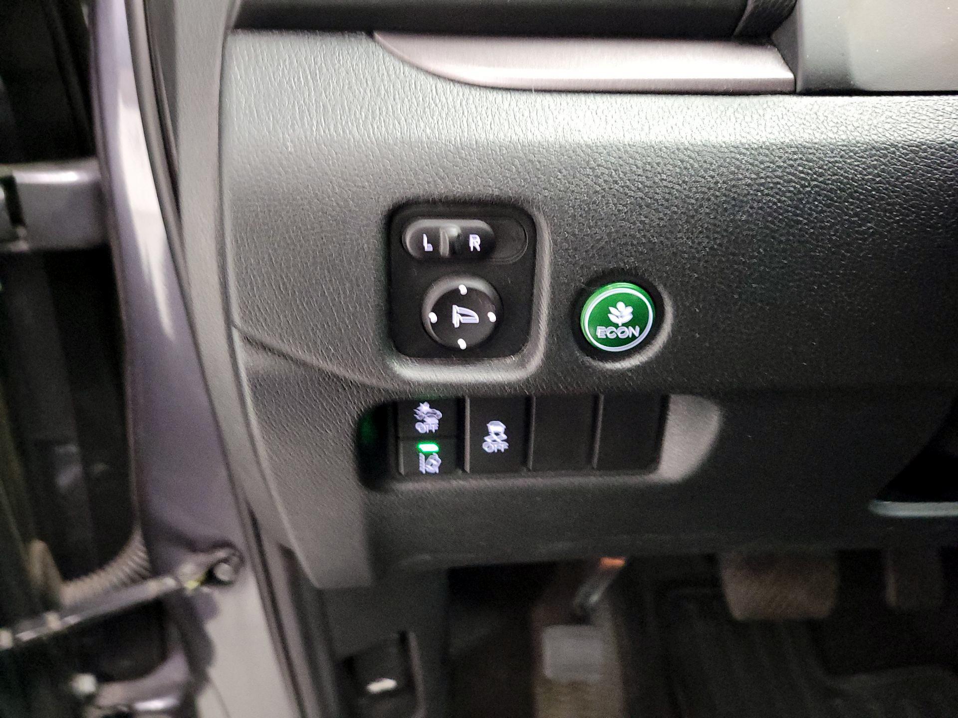 Thumbnail: 2022 Honda Pilot - 13