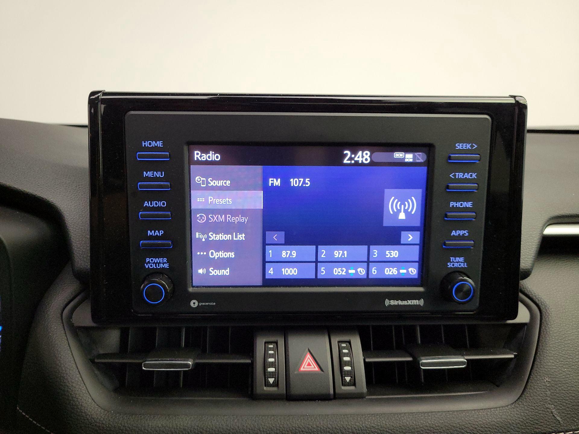 Thumbnail: 2022 Toyota RAV4 - 15