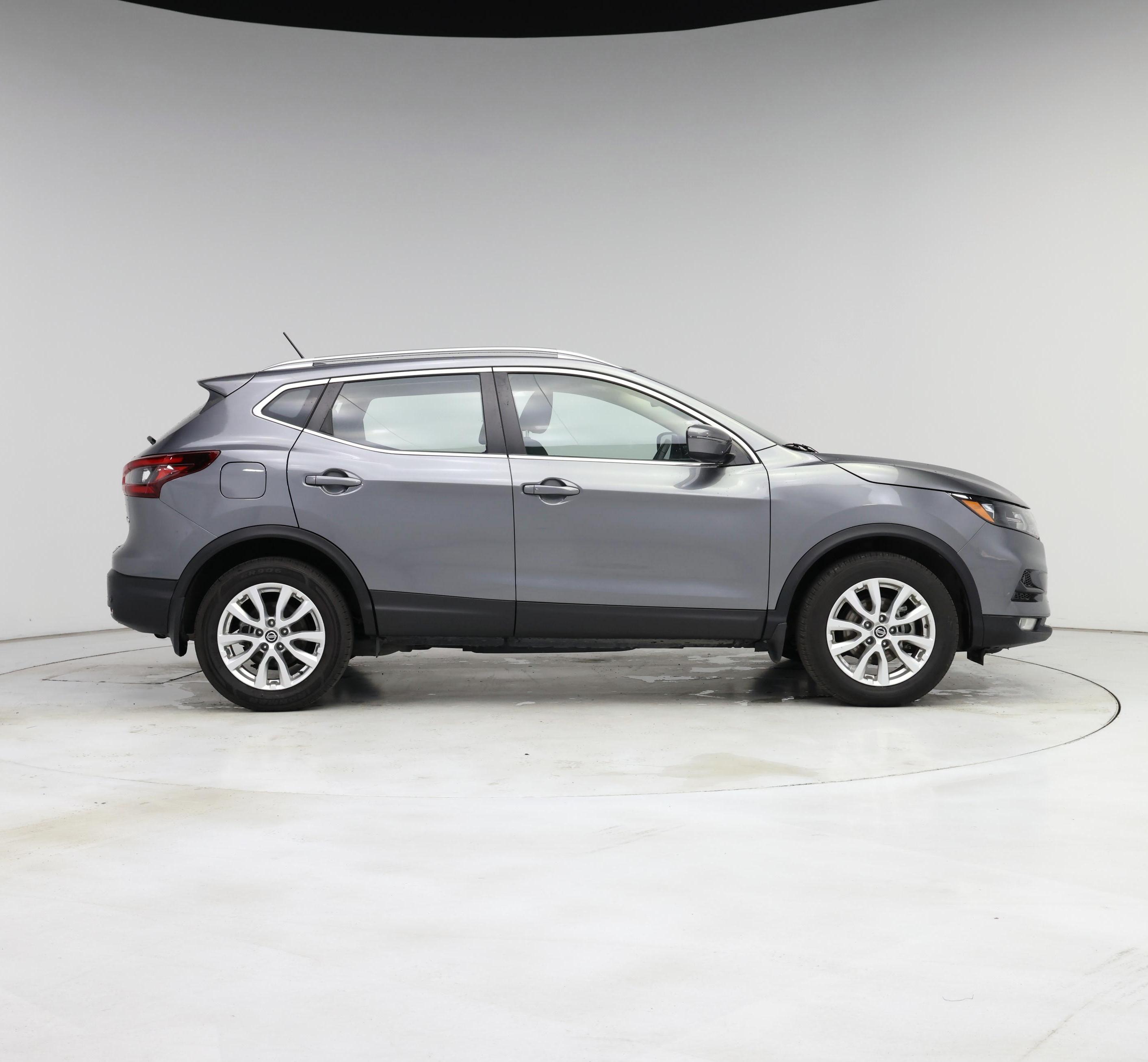 Thumbnail: 2021 Nissan Rogue Sport - 7