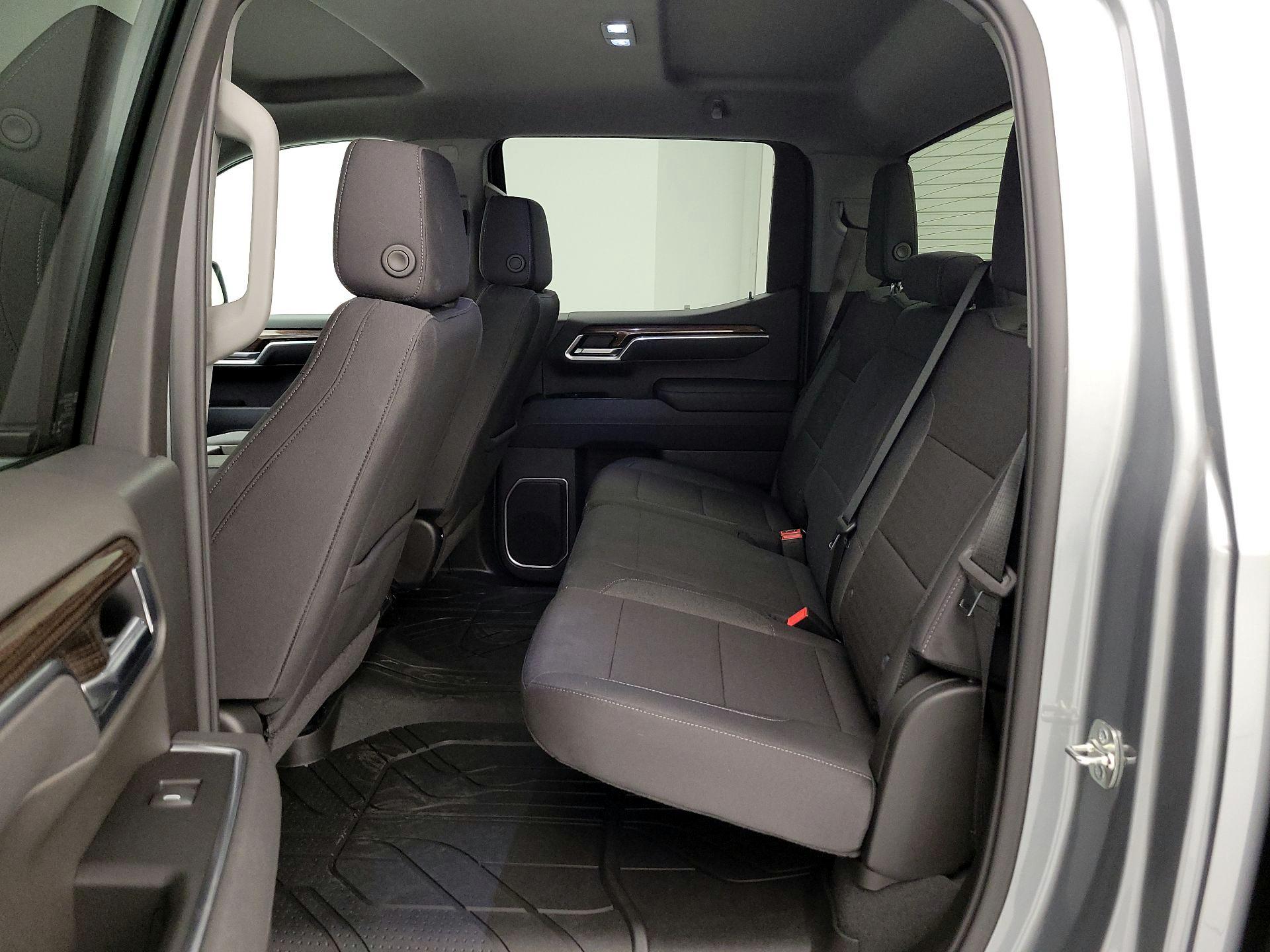 Thumbnail: 2026 Chevrolet Silverado 1500 - 20