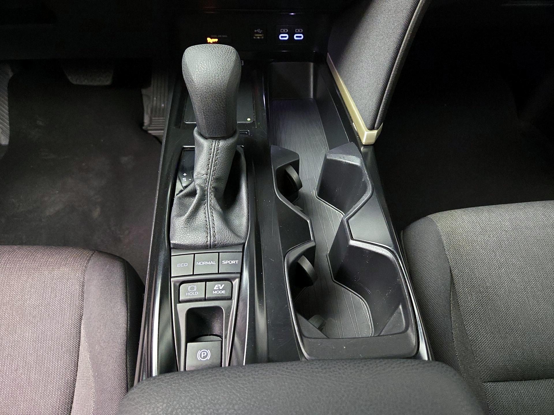 Thumbnail: 2025 Toyota Camry - 17