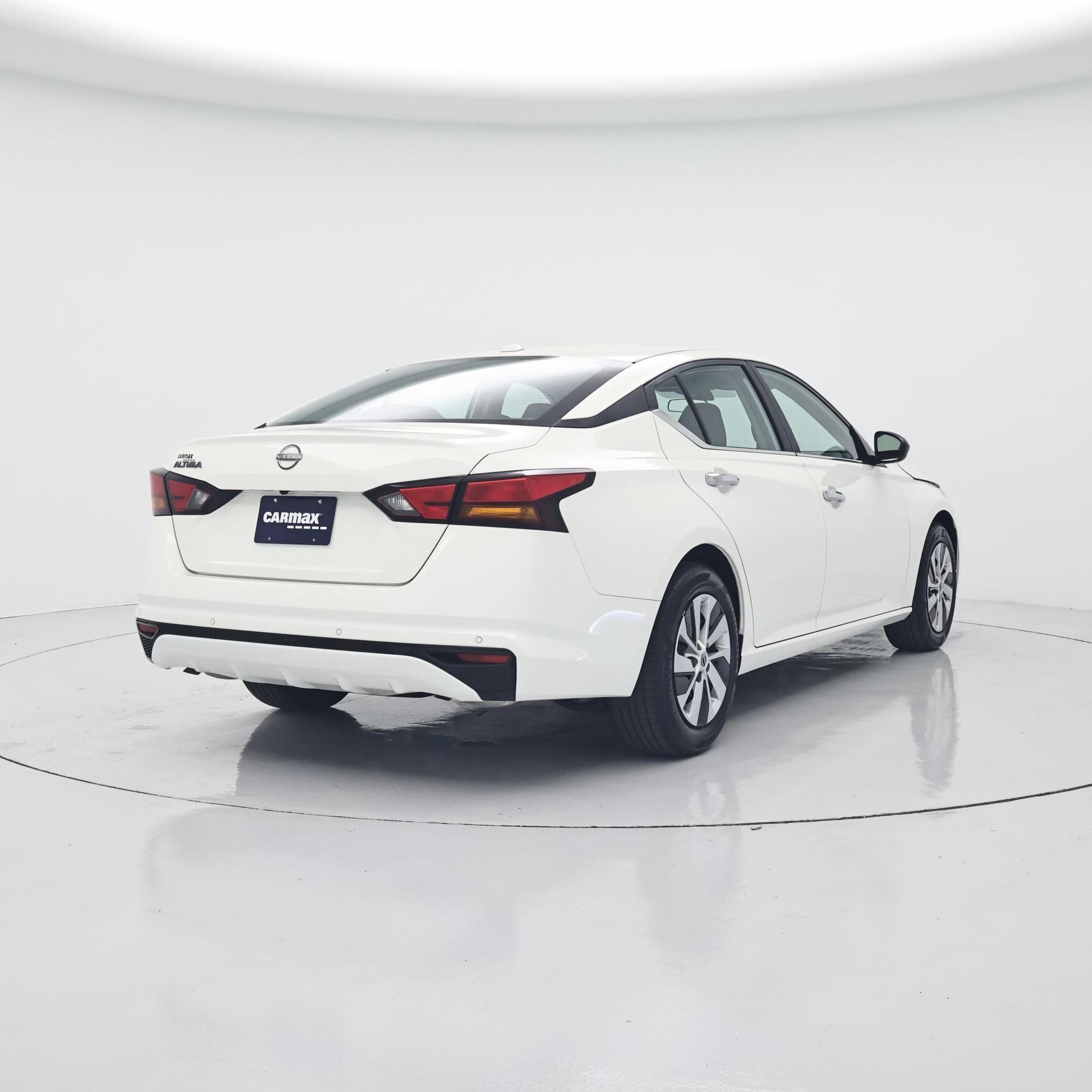 Thumbnail: 2025 Nissan Altima - 8