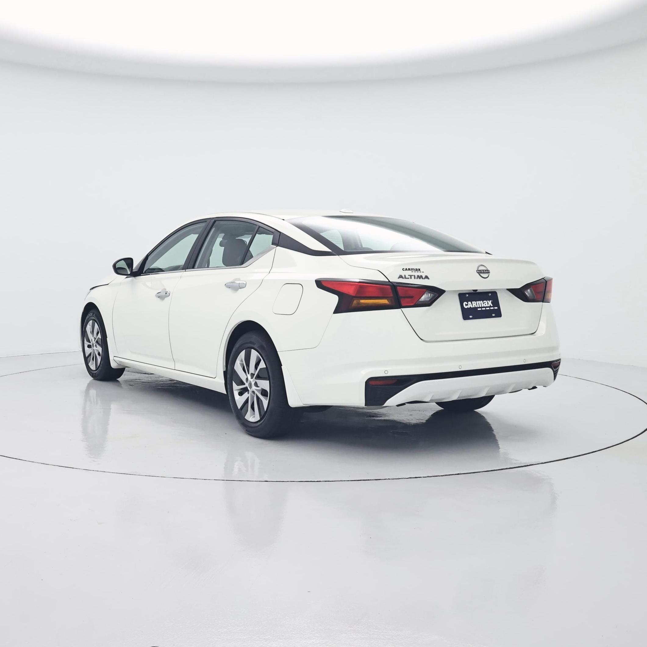 Thumbnail: 2025 Nissan Altima - 2