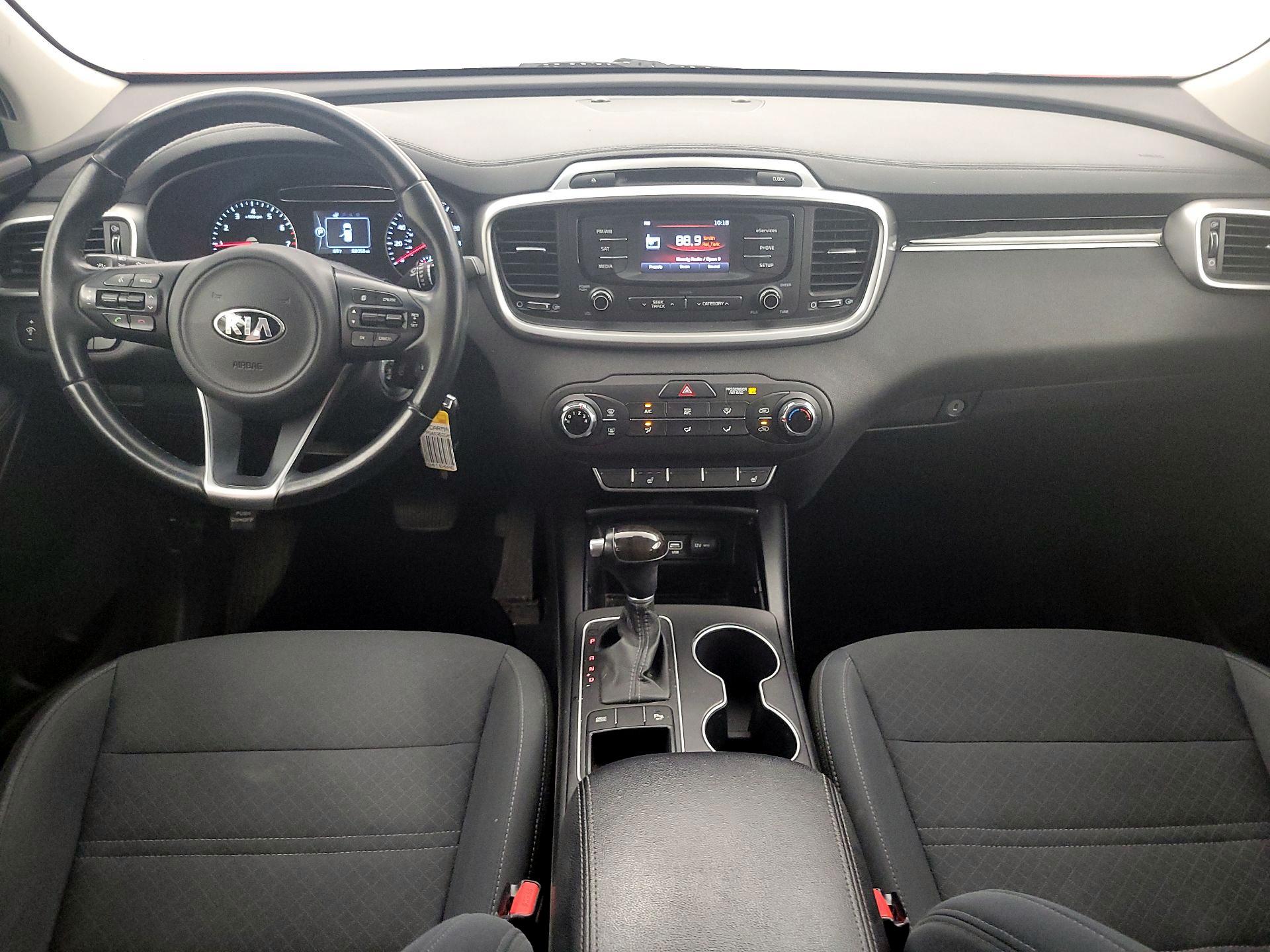 Thumbnail: 2016 Kia Sorento - 9