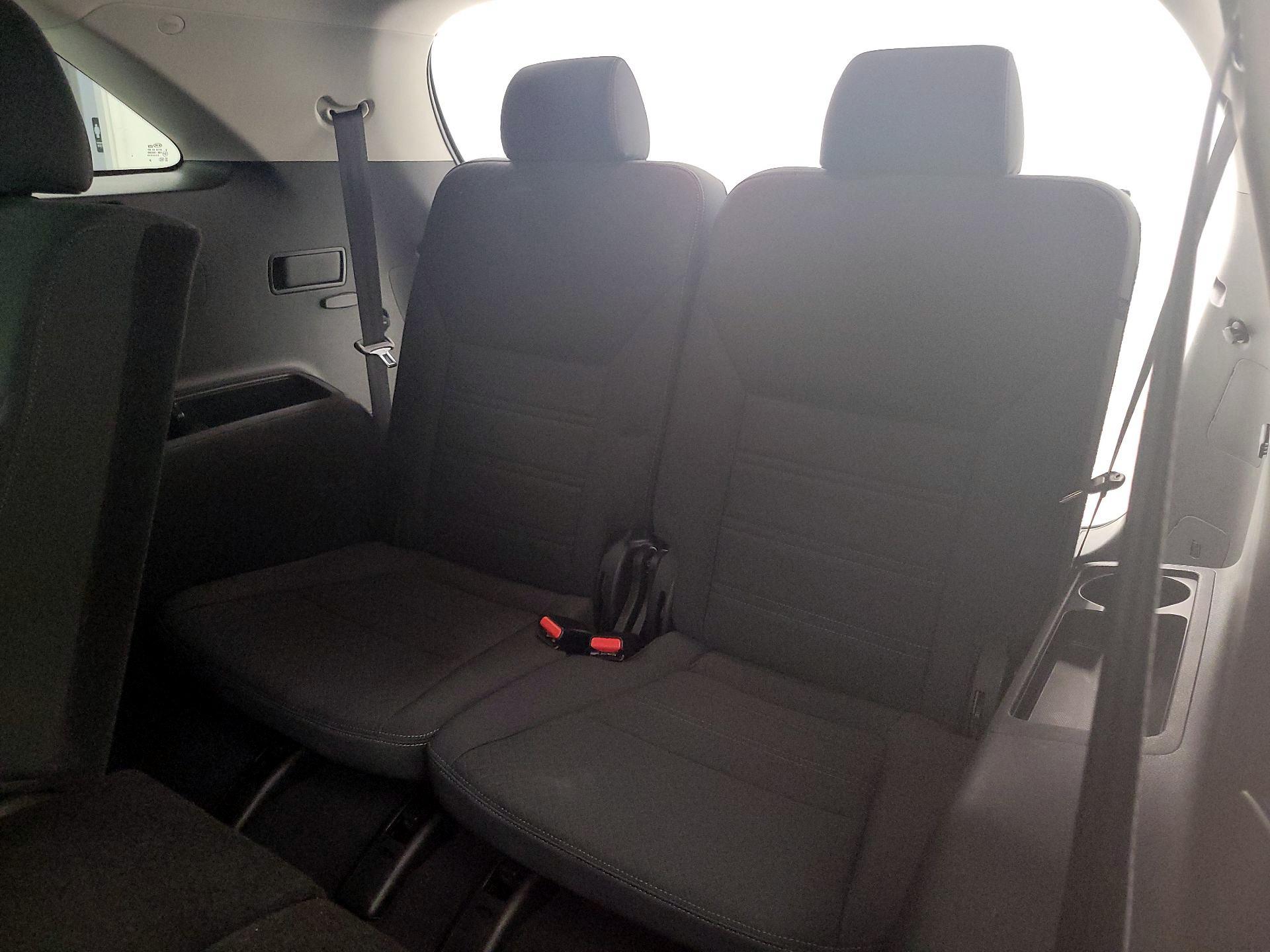 Thumbnail: 2016 Kia Sorento - 20