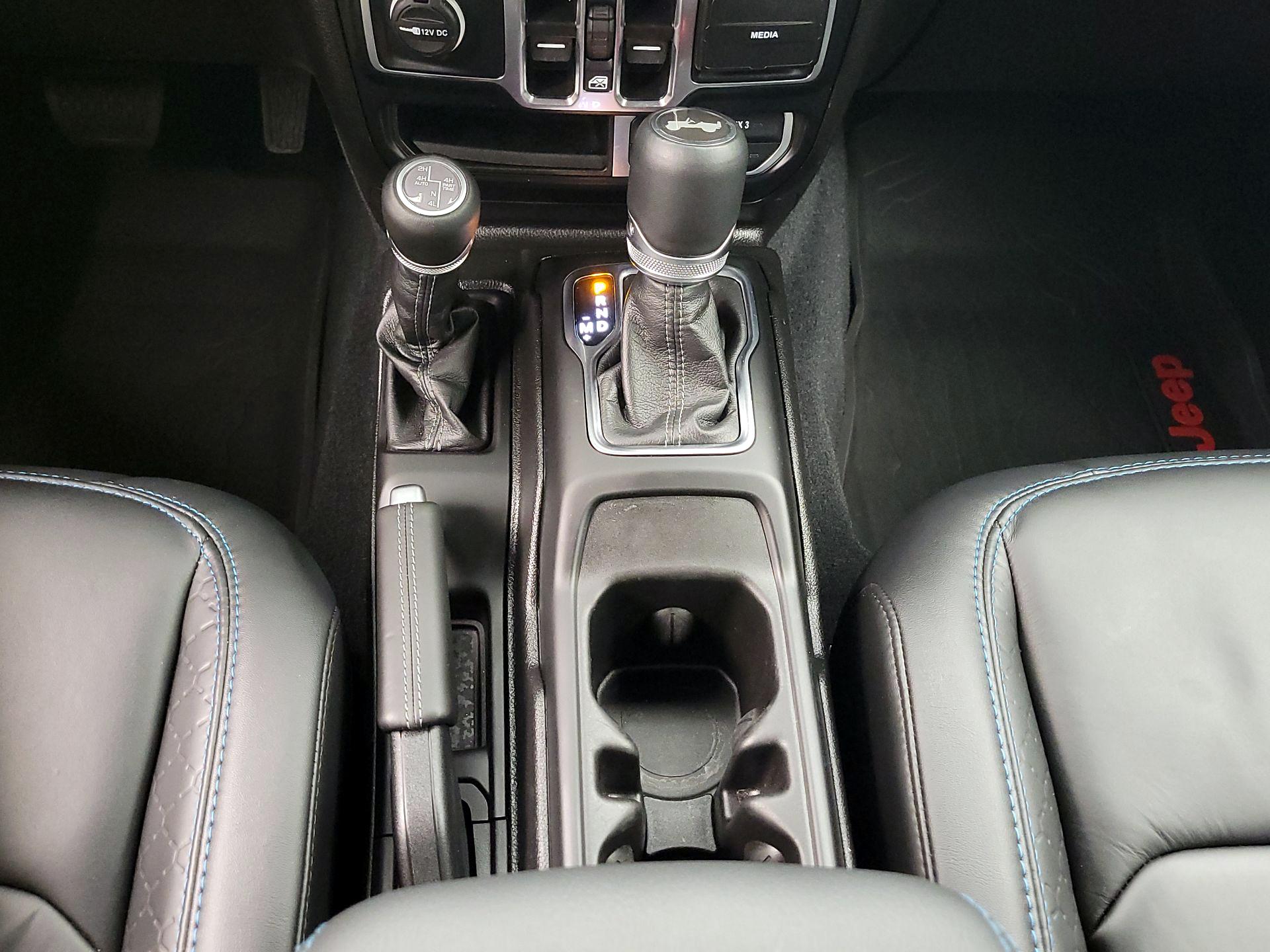 Thumbnail: 2024 Jeep Wrangler - 18