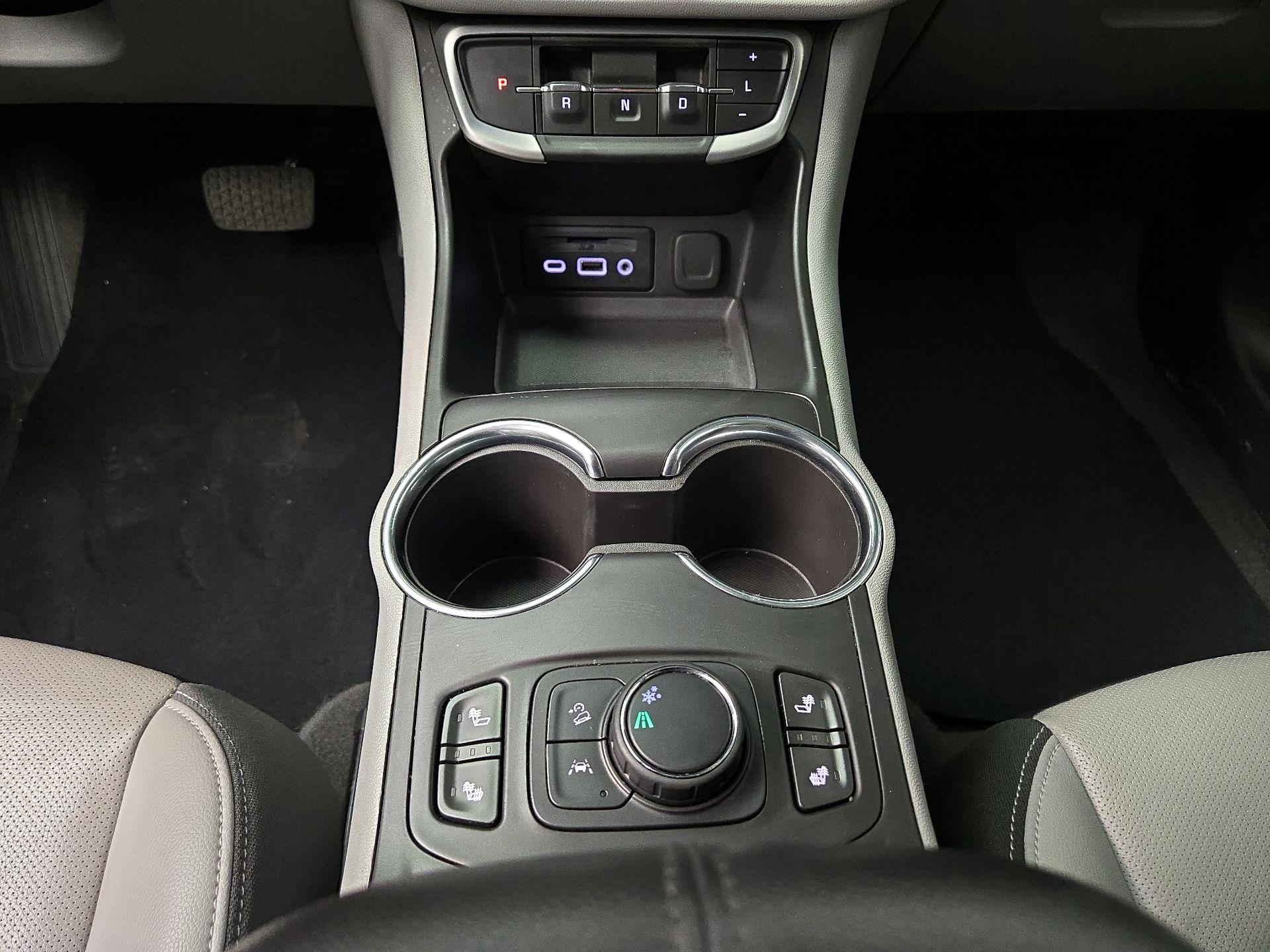 Thumbnail: 2024 GMC Terrain - 17