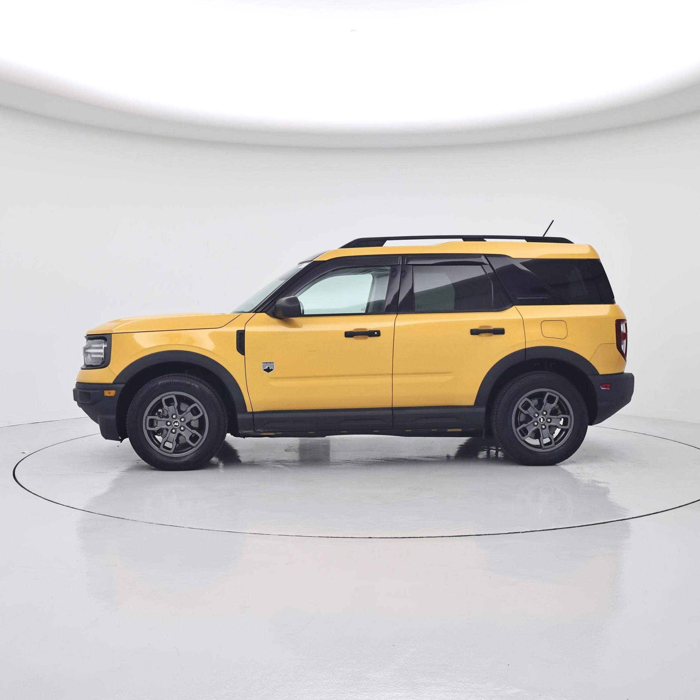 Thumbnail: 2022 Ford Bronco Sport - 3