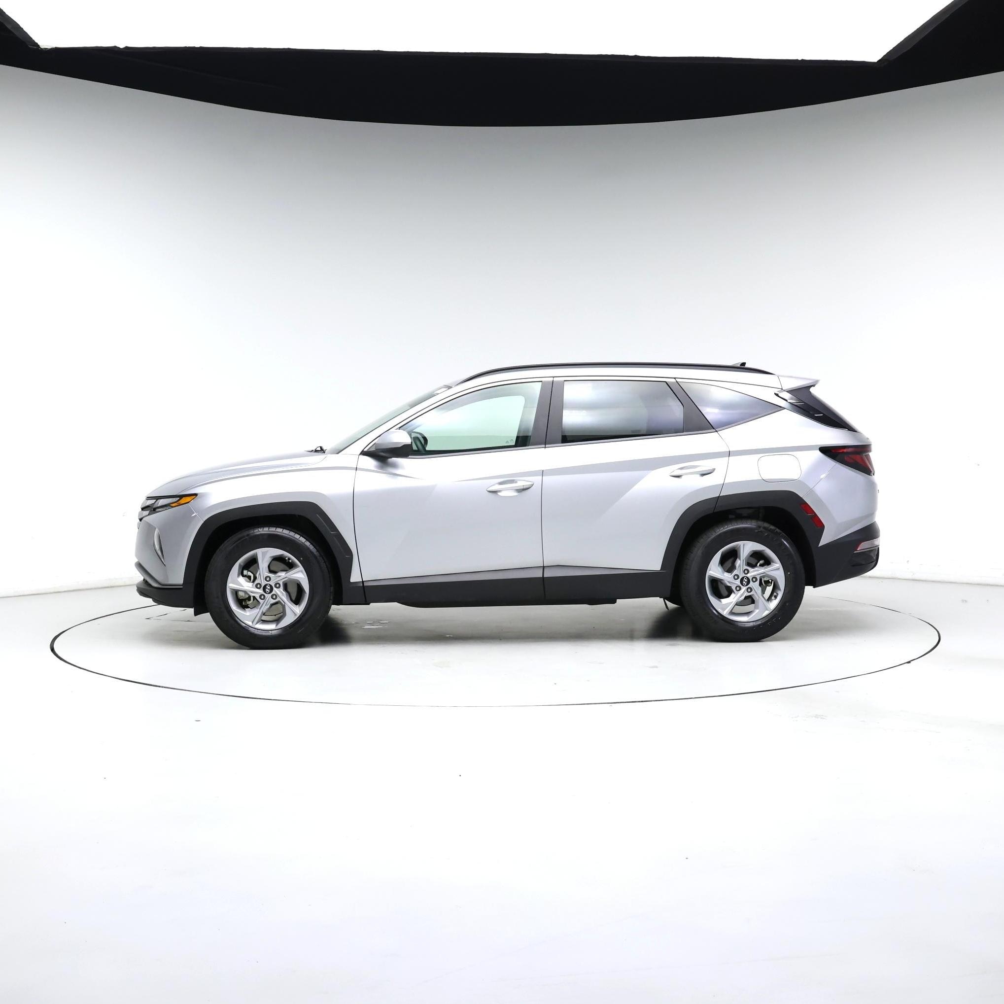 Thumbnail: 2024 Hyundai Tucson - 3