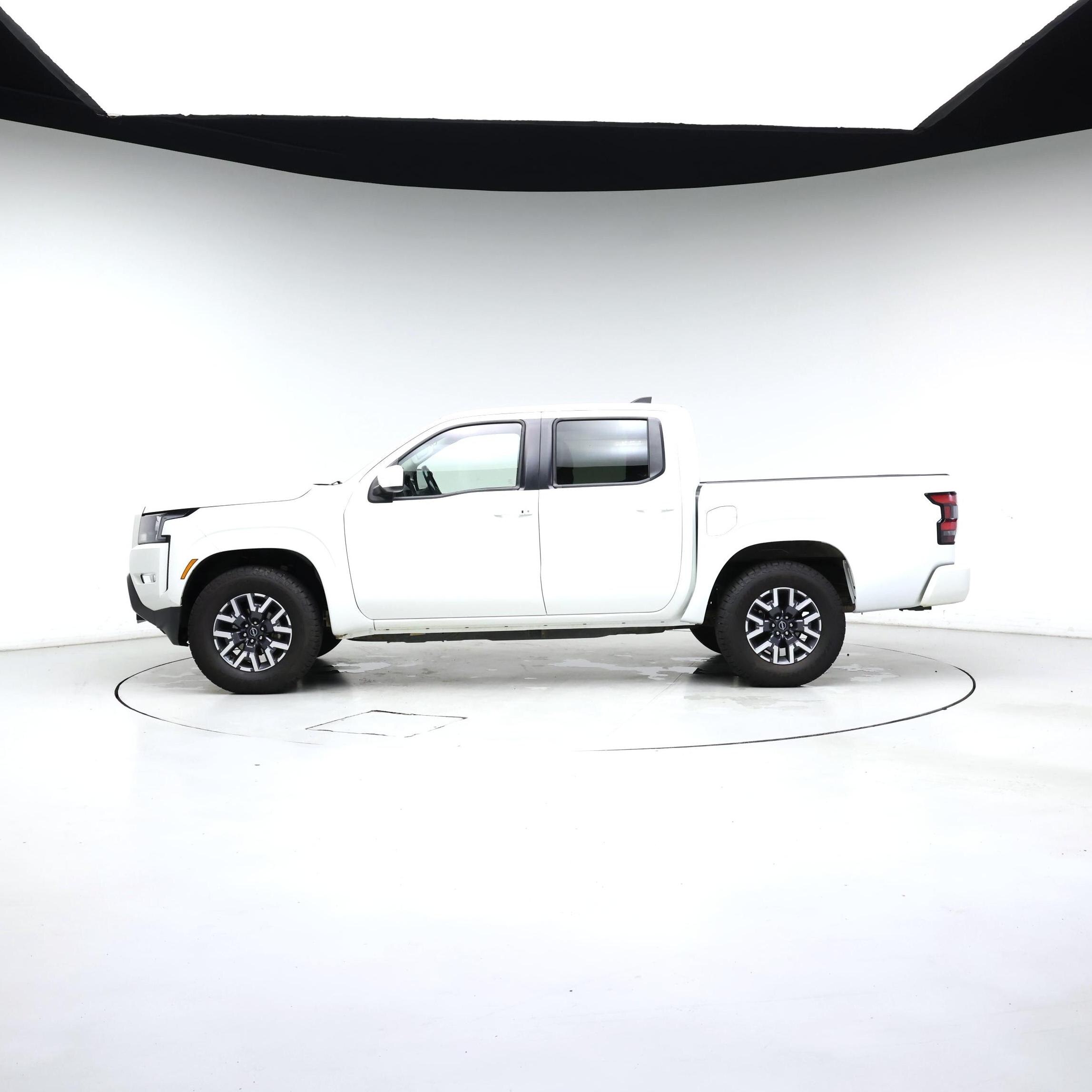 Thumbnail: 2023 Nissan Frontier - 3