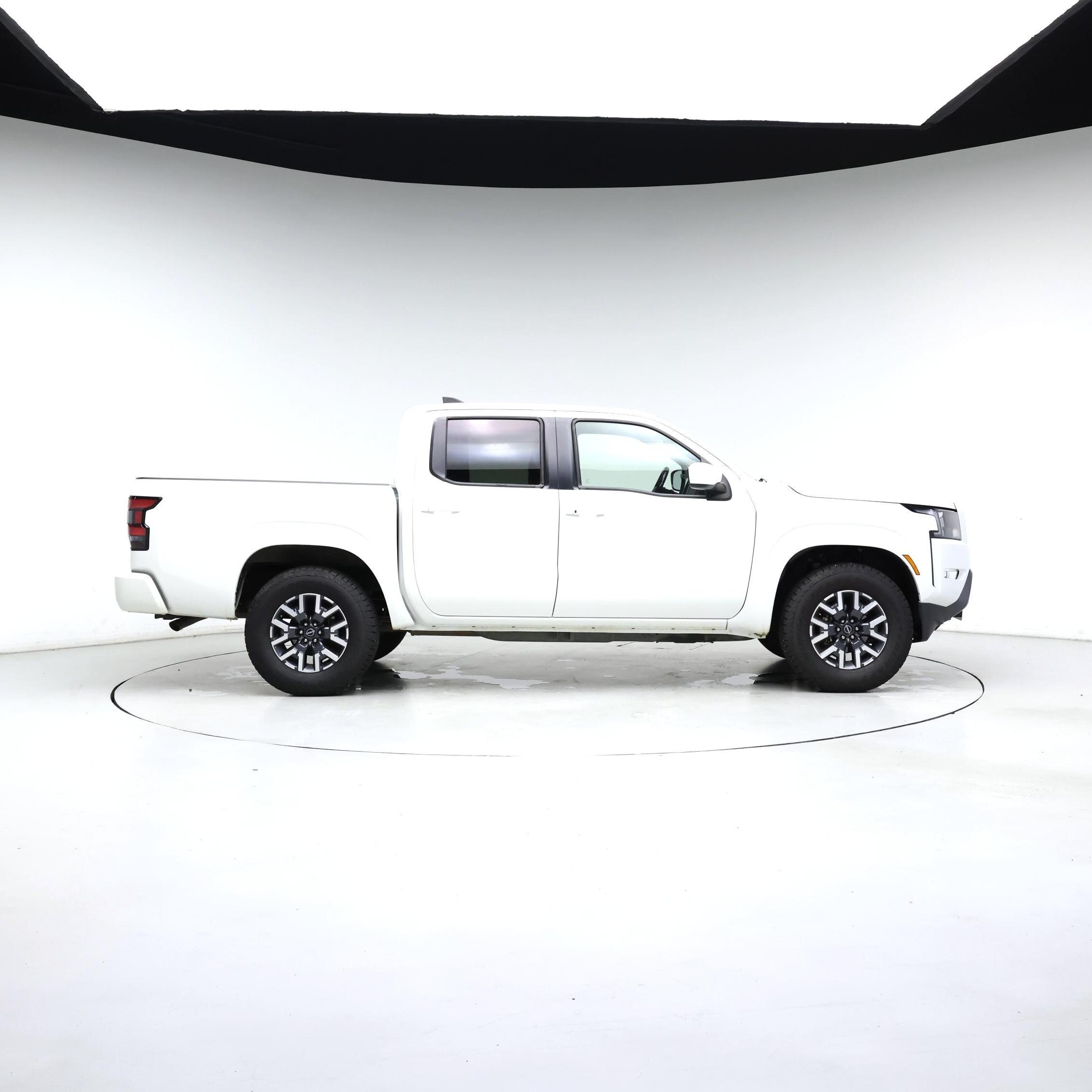 Thumbnail: 2023 Nissan Frontier - 7