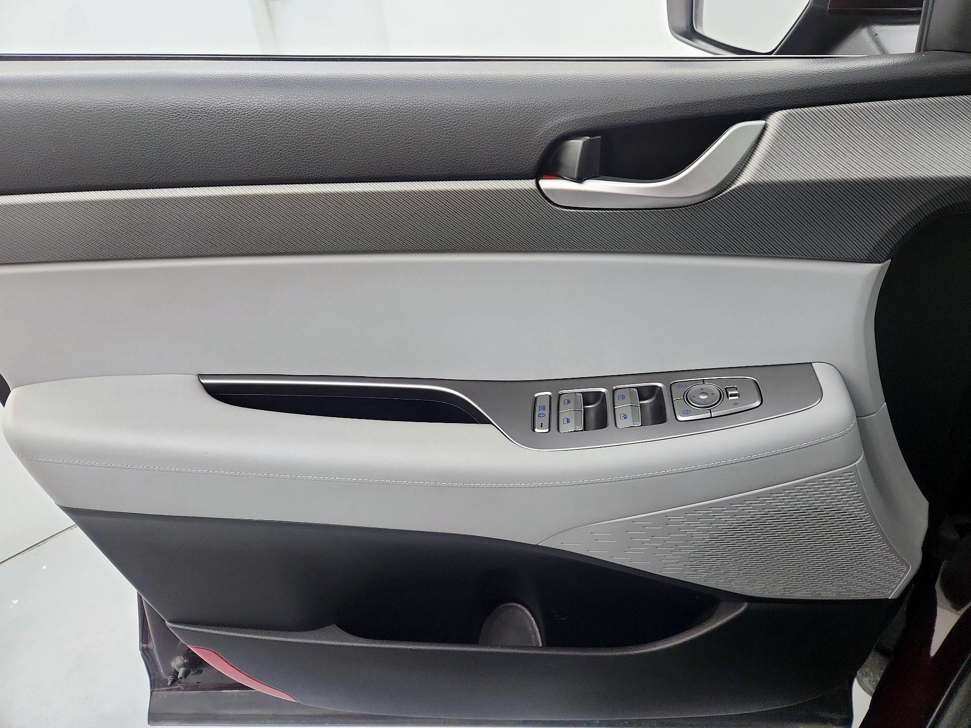 Thumbnail: 2025 Hyundai Palisade - 12