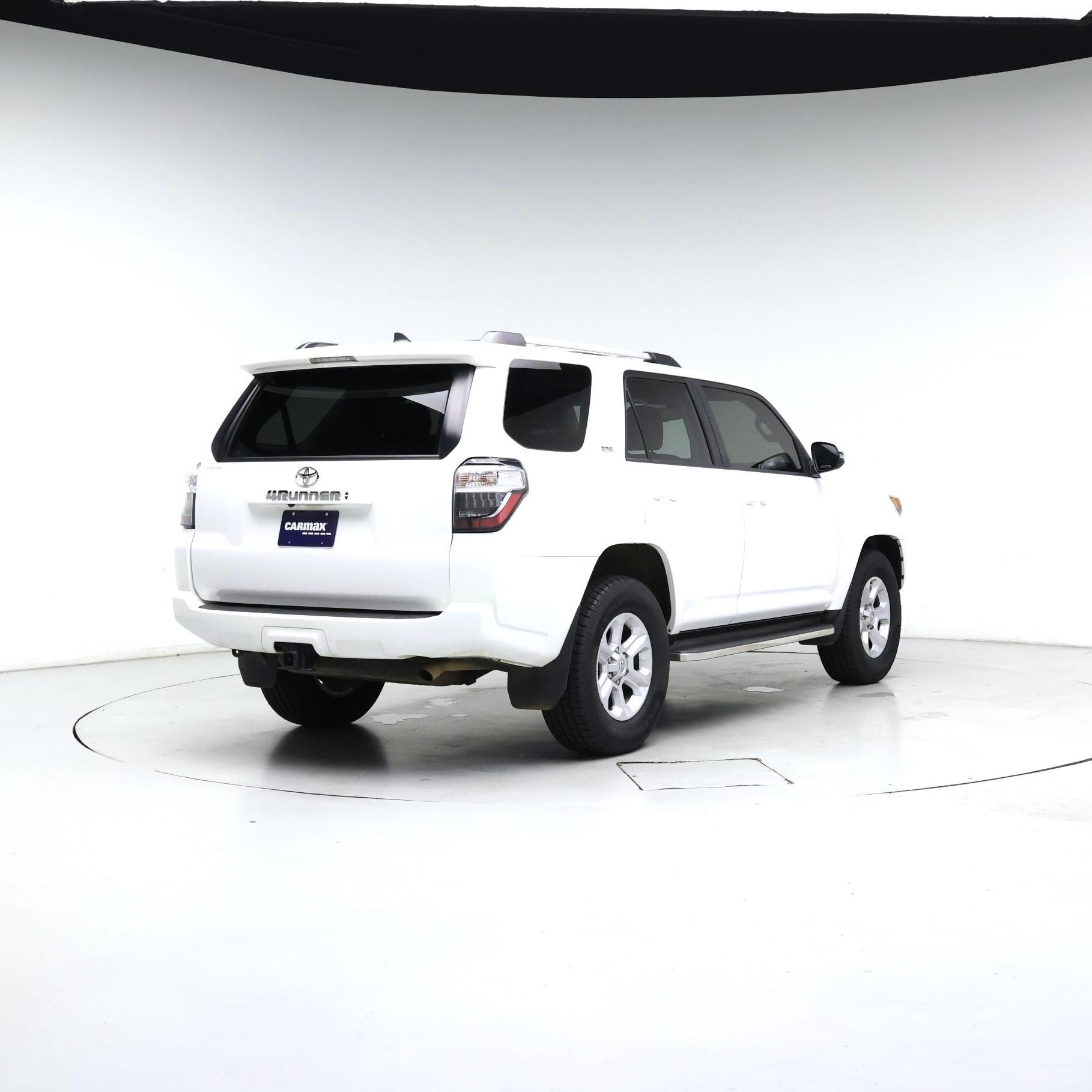 Thumbnail: 2023 Toyota 4Runner - 8