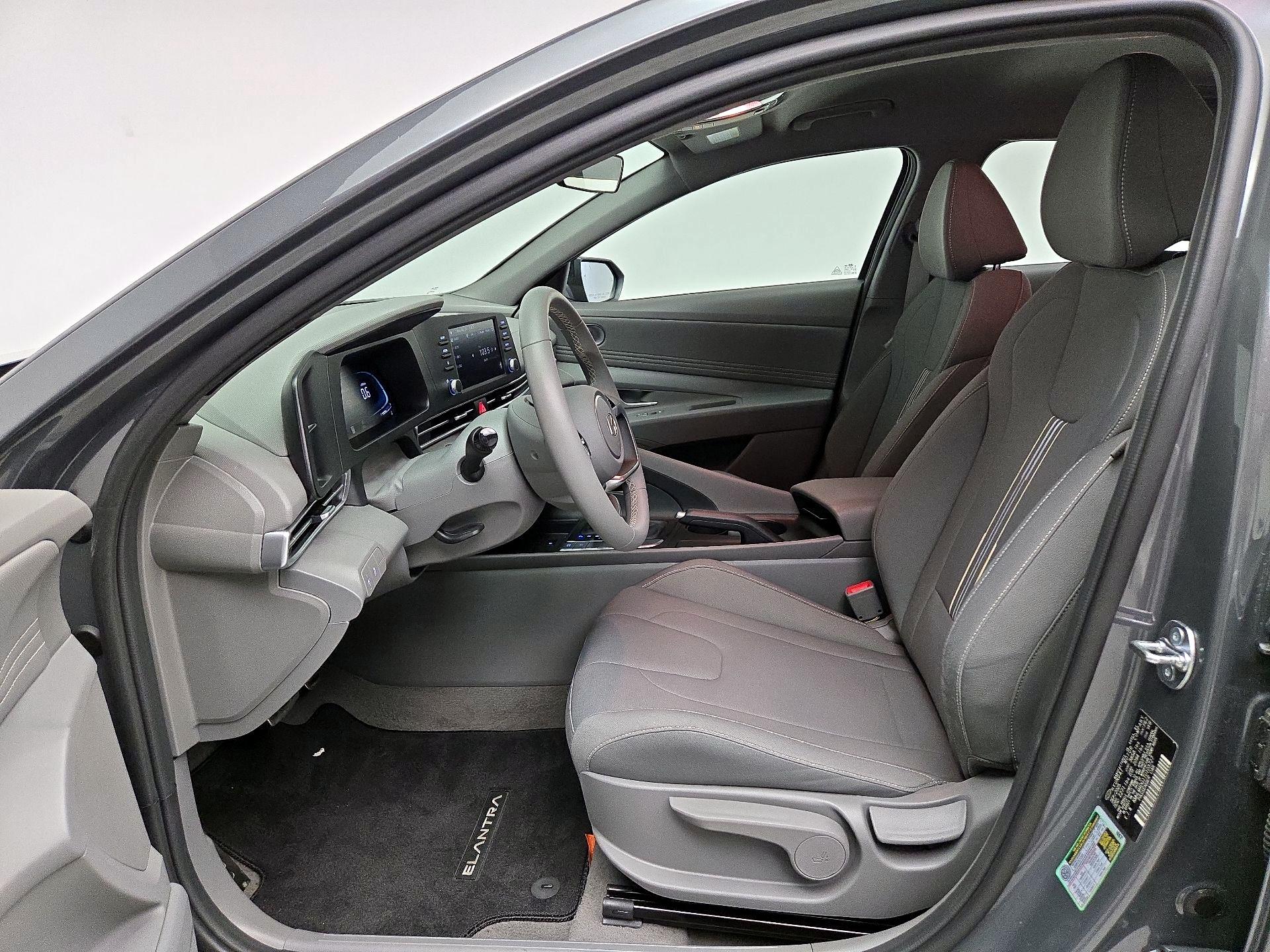 Thumbnail: 2026 Hyundai Elantra - 11