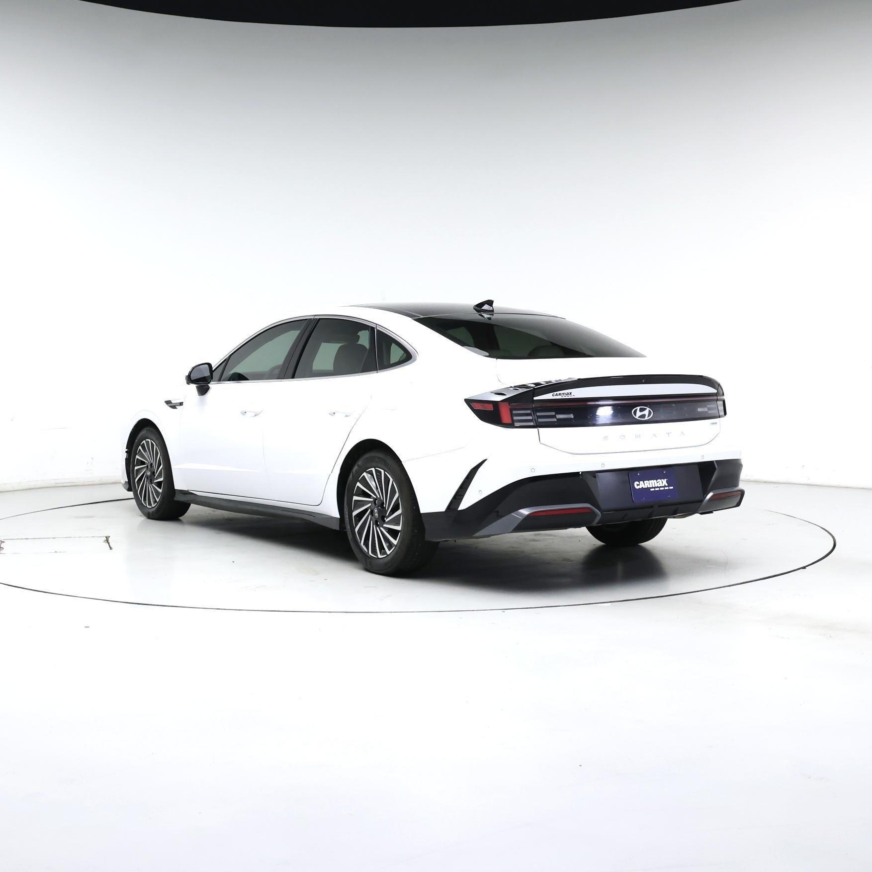 Thumbnail: 2024 Hyundai Sonata - 2