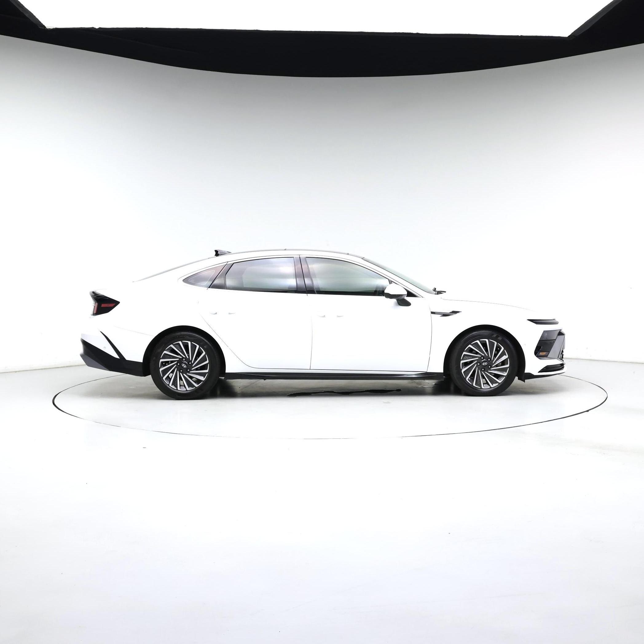 Thumbnail: 2024 Hyundai Sonata - 7
