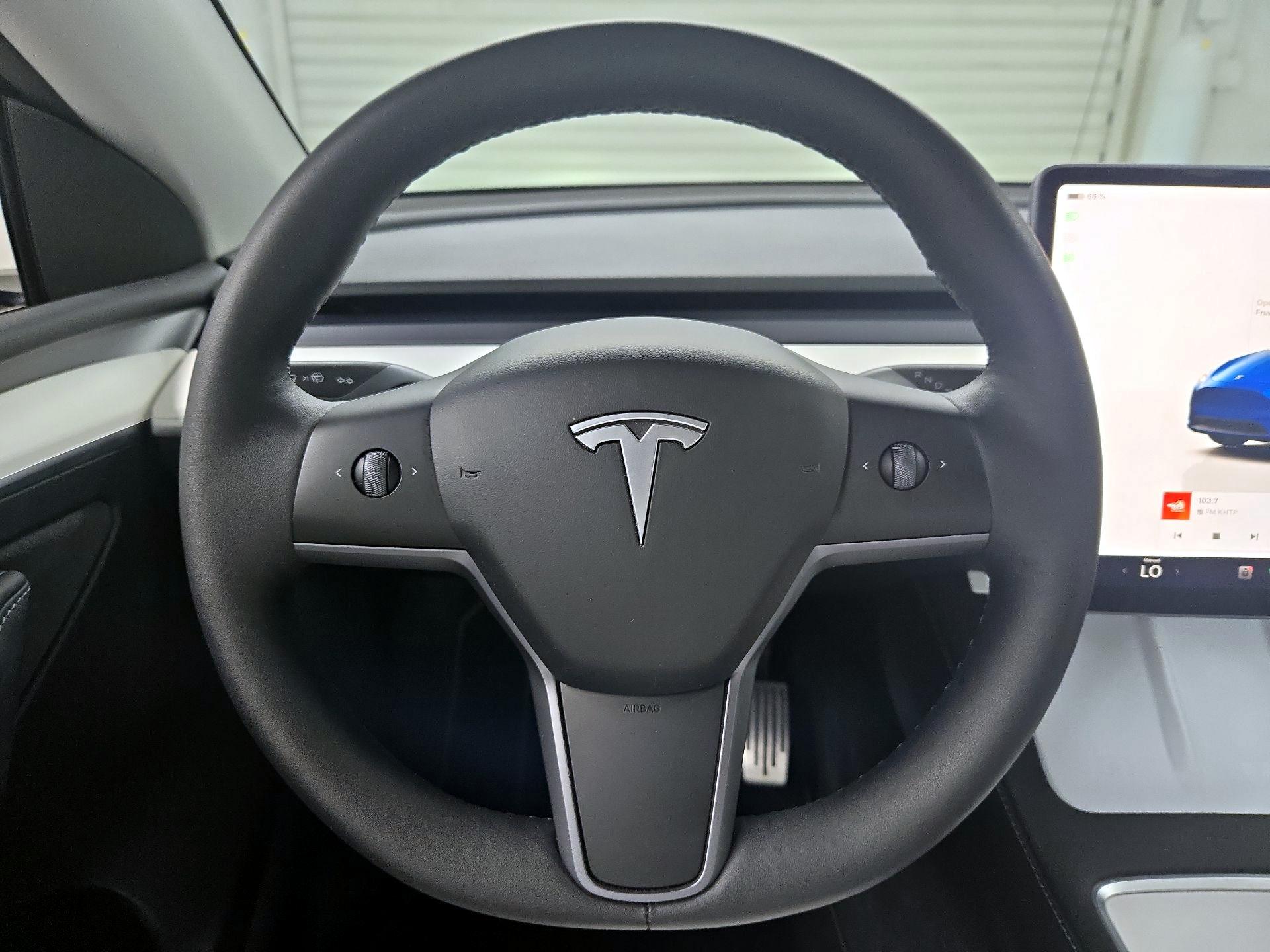 Thumbnail: 2024 Tesla Model Y - 10