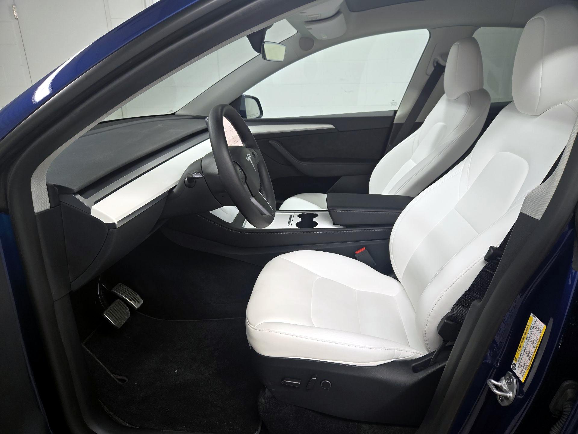 Thumbnail: 2024 Tesla Model Y - 11